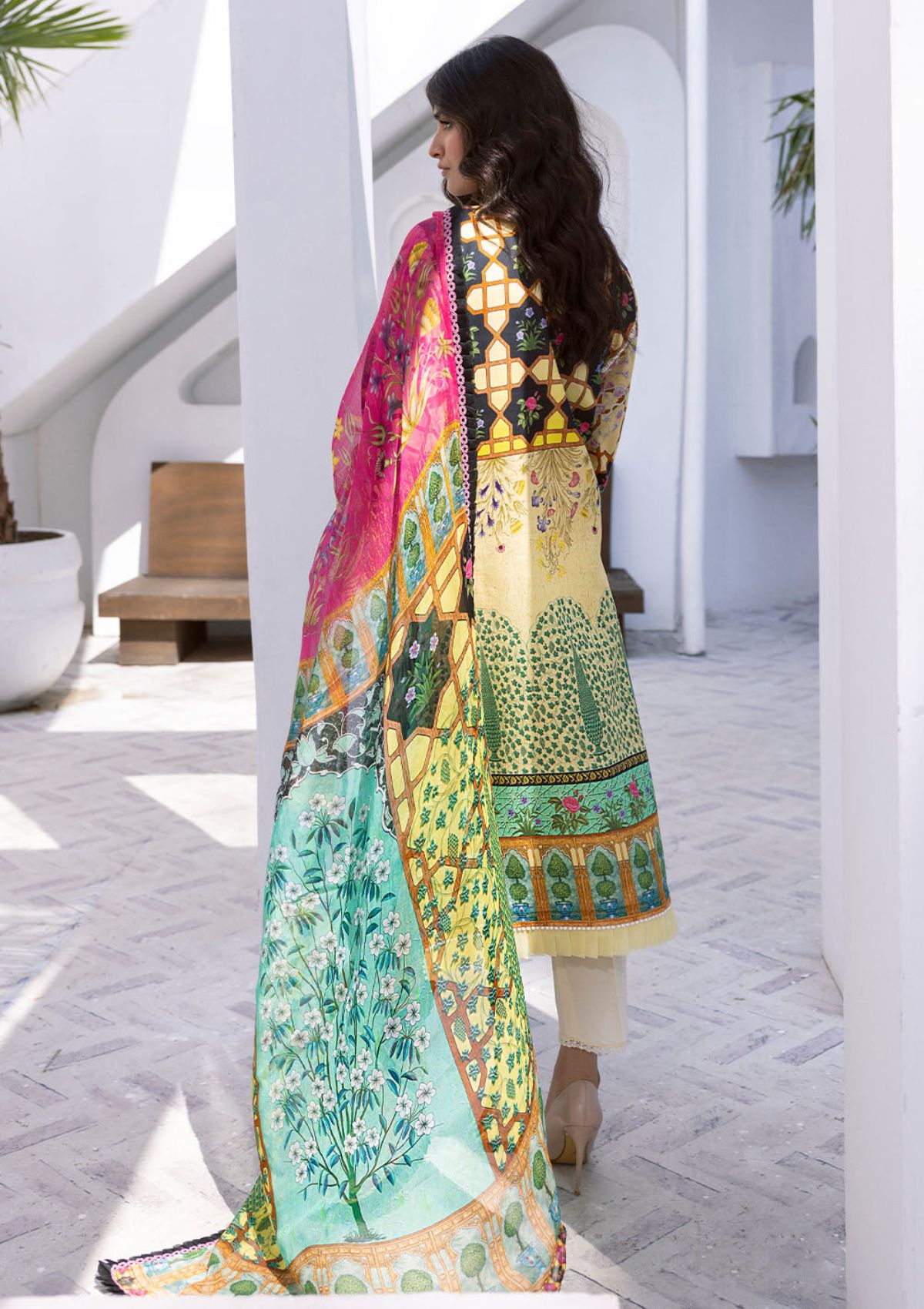 Lawn Collection - Roheenaz - Leya - 2a - Seaside Serenade