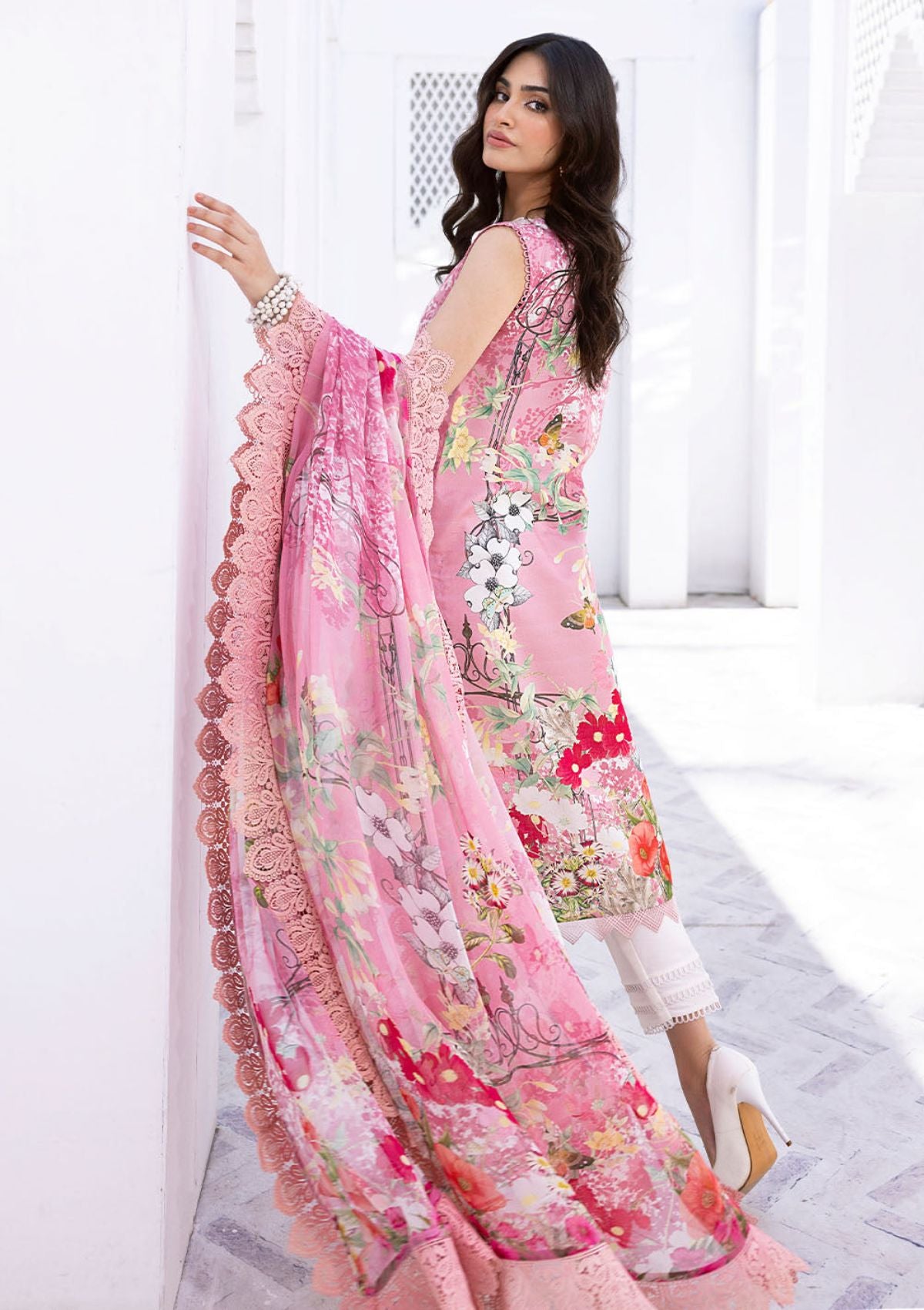 Lawn Collection - Roheenaz - Leya - 5b - Coral Cove