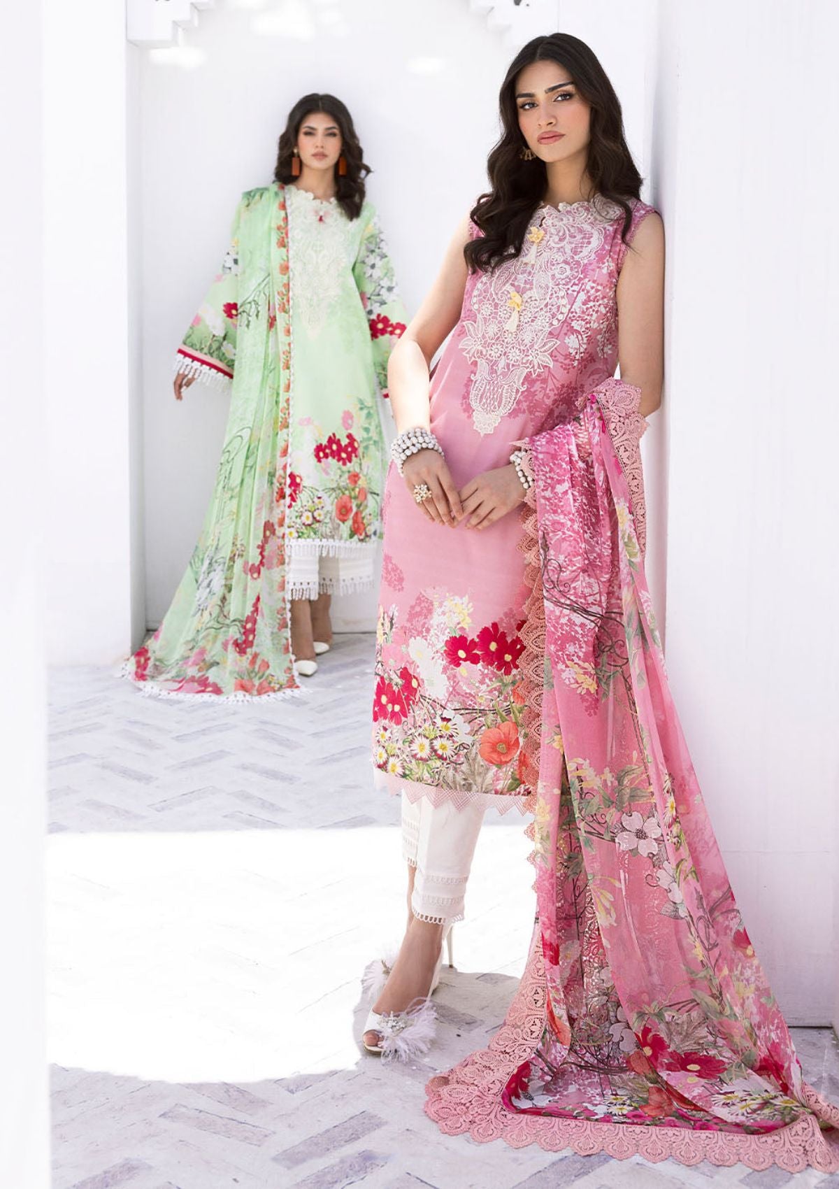 Lawn Collection - Roheenaz - Leya - 5b - Coral Cove