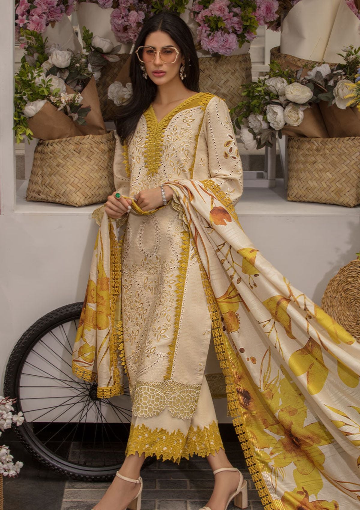 Lawn Collection - Rang Rasiya - Carnation - Festive - FED#3 - AMANI