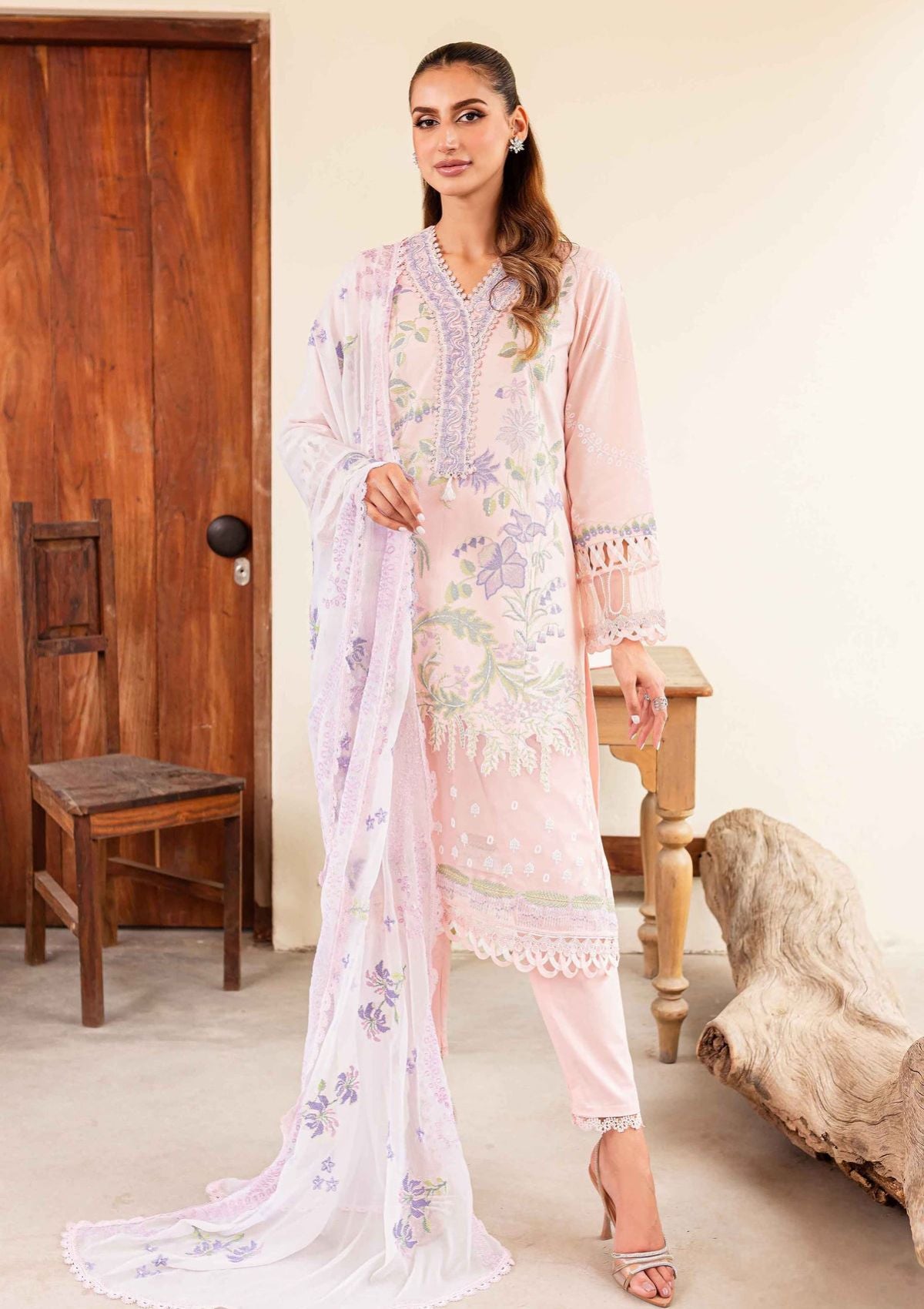 Lawn Collection - Sable Vogue - Shiree - SSC24#02 - Rose Garden