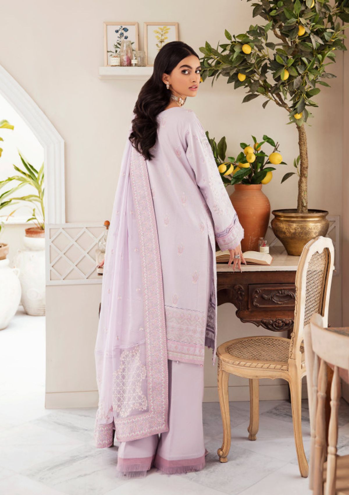 Lawn Collection - Gulaal - Luxury - V02 - D#6 - Waniah