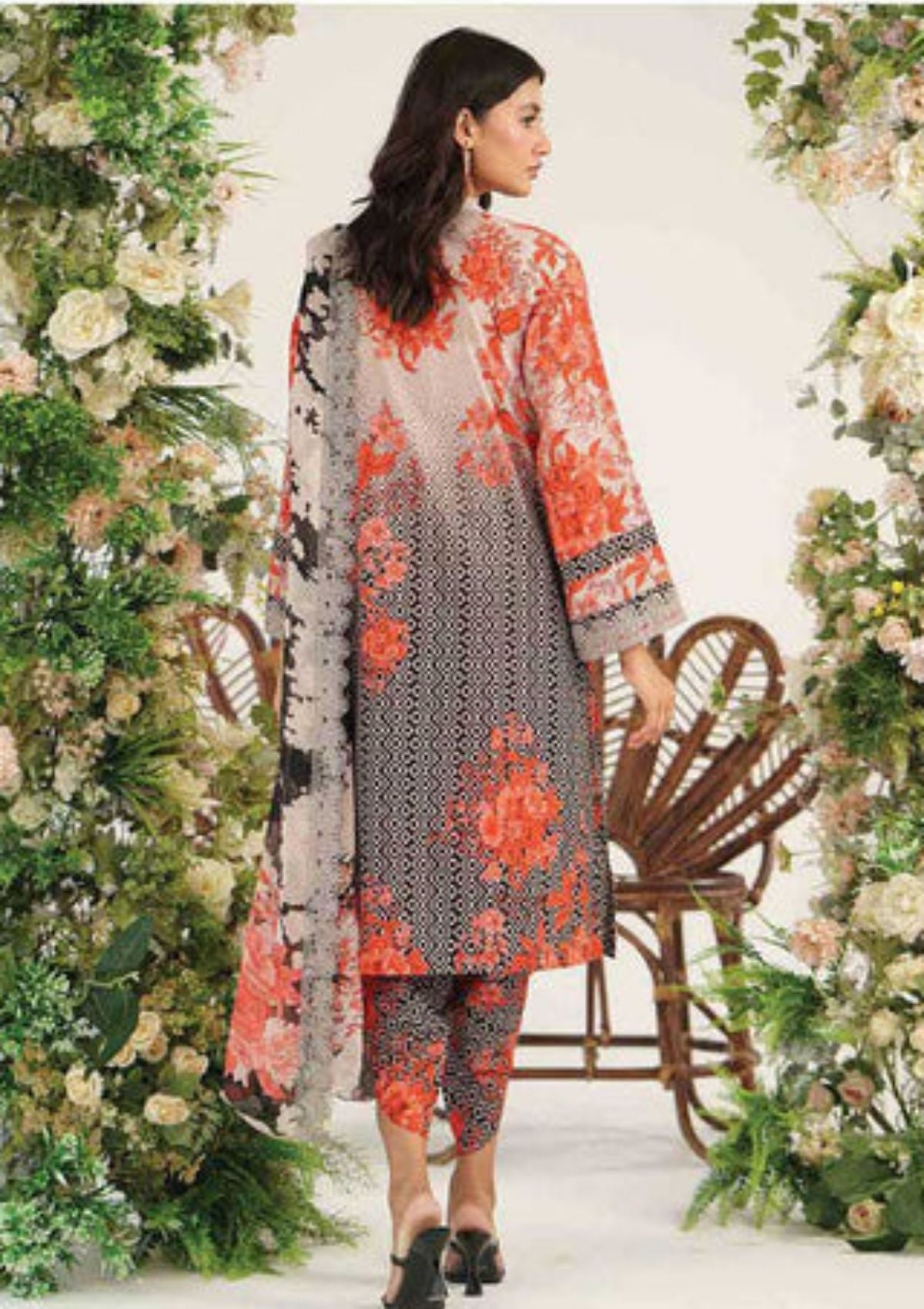 Lawn Collection - Charizma - Rang E Bahar - CRB#23