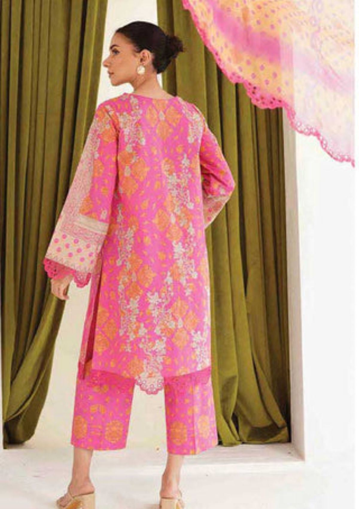 Lawn Collection - Charizma - Rang E Bahar - CRB#29