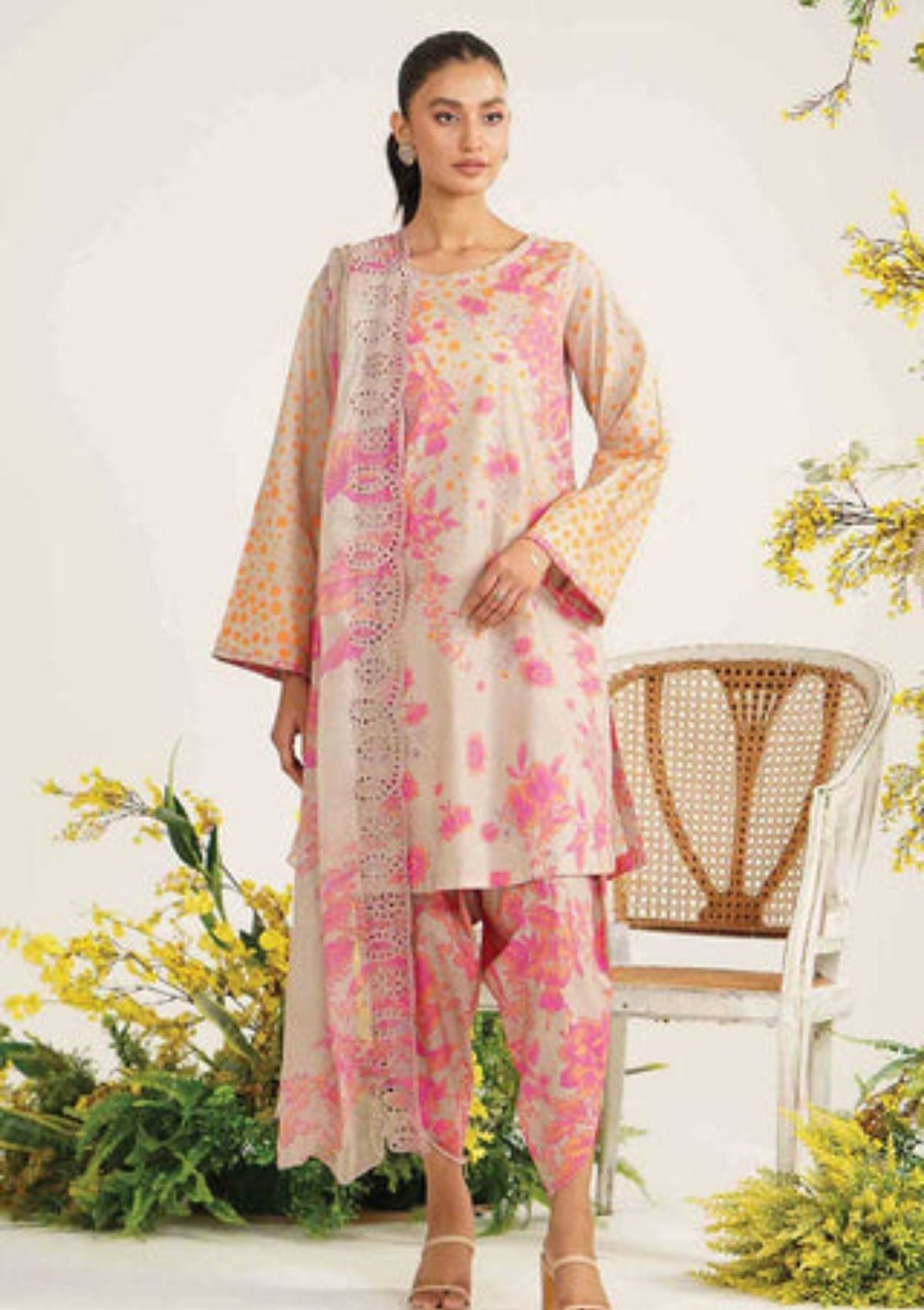 Lawn Collection - Charizma - Rang E Bahar - CRB#35