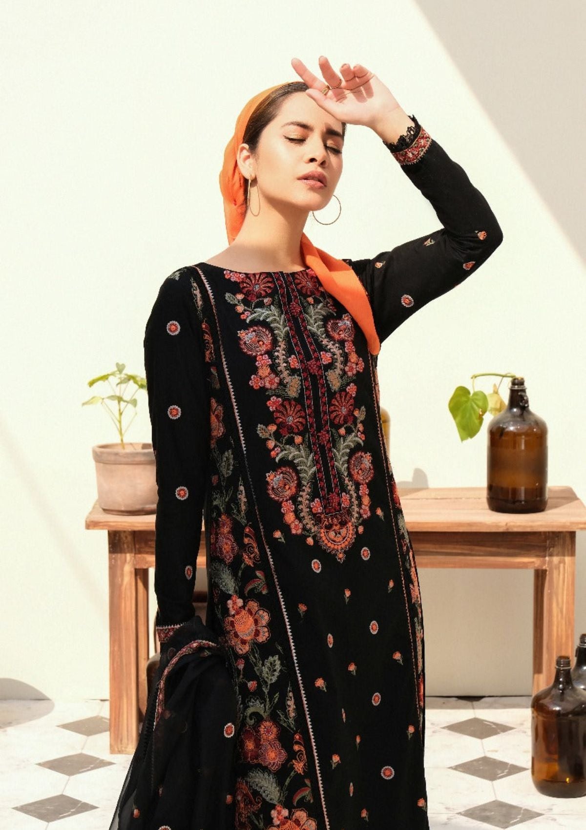 Lawn Collection - Eshaal Mishkaat - Zaib un Nisa - D#4A - Essence