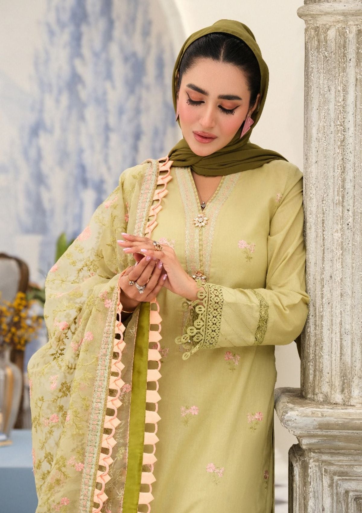 Lawn Collection - Eshaal Mishkaat - Zaib un Nisa - D#6B - Glamour