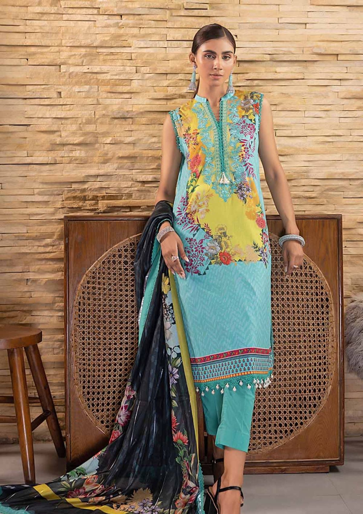 Lawn Collection - Gul Ahmed - Pre Fall - ST-32016