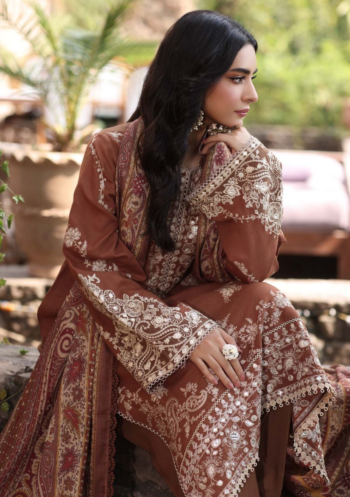 Winter Collection - Noor - Saadia Asad - Suzaanikari - NSK24#09