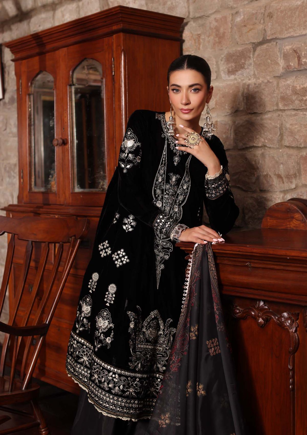 Winter Collection - Noor - Saadia Asad - Suzaanikari - NSK24#12