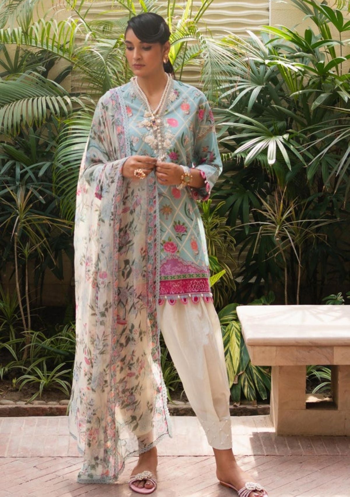 Lawn Collection - Sana Safinaz - Muzlin - V02 - MV#4 A