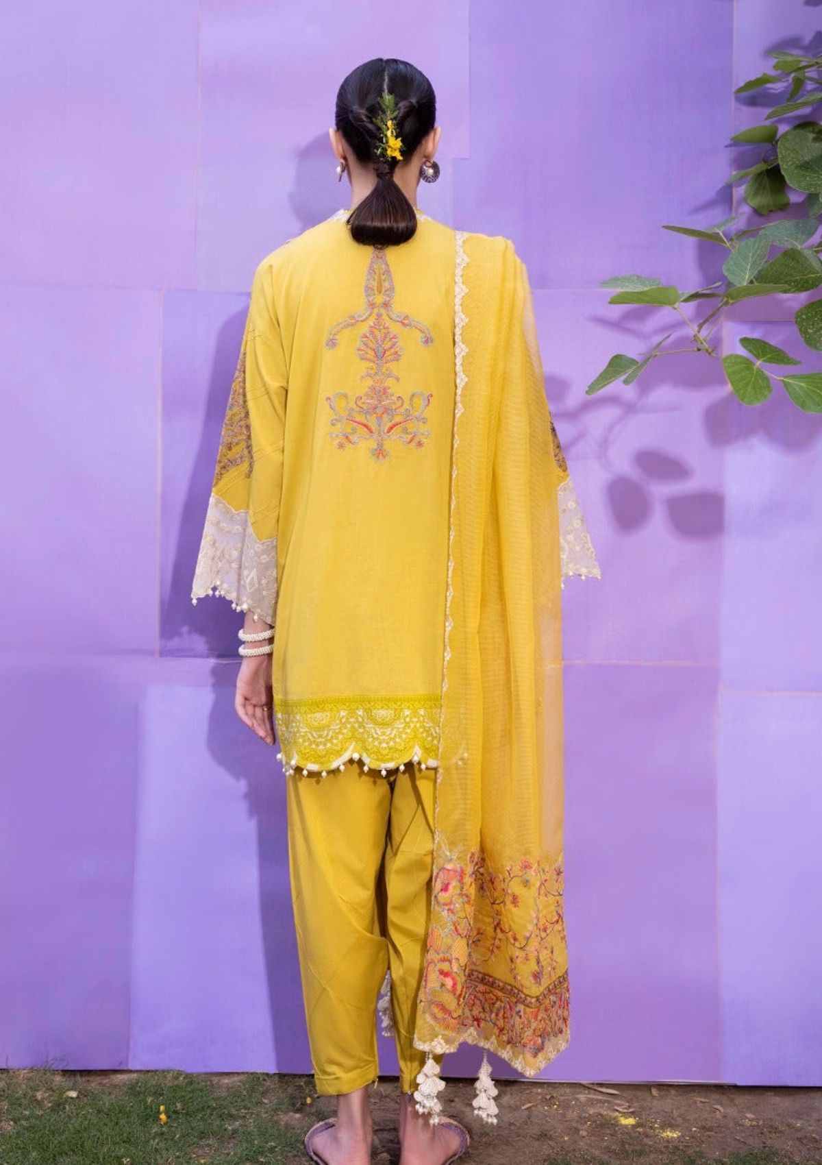 Lawn Collection - Sana Safinaz - Muzlin - V02 - MV#18 A