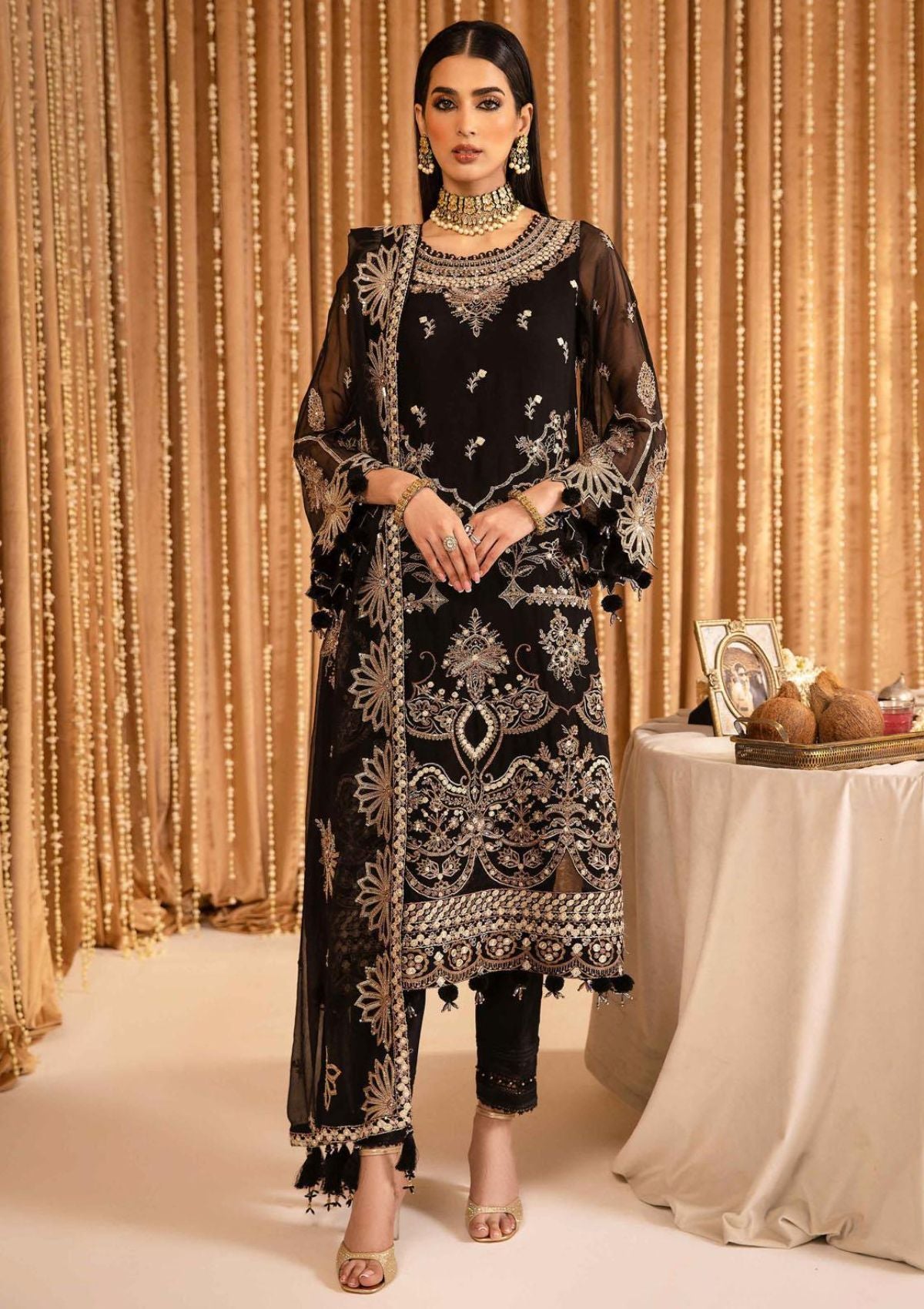 Formal Collection - Alizeh - Mehfil-e-Uroos - D#05 Yesra