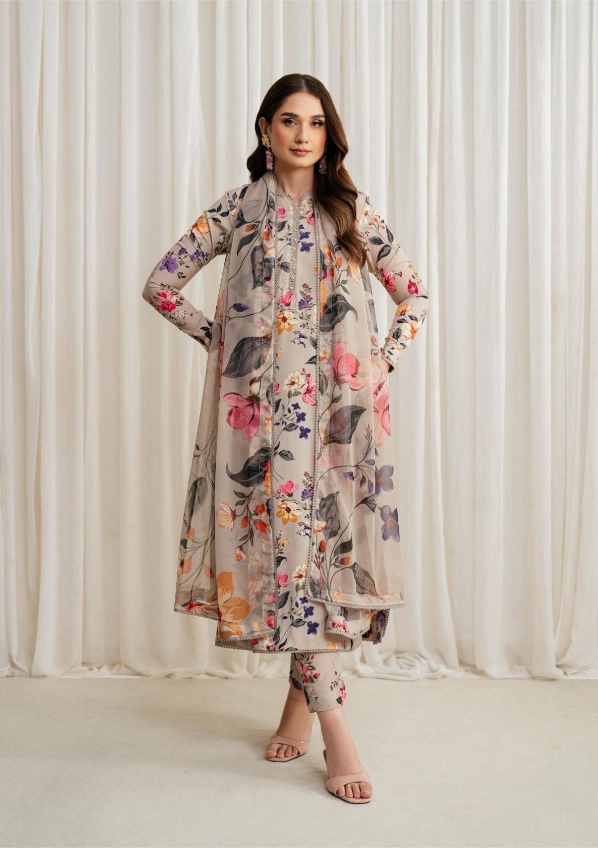 Winter Collection - Zarif - Prints - Georgette Silk - D#05 - Beige