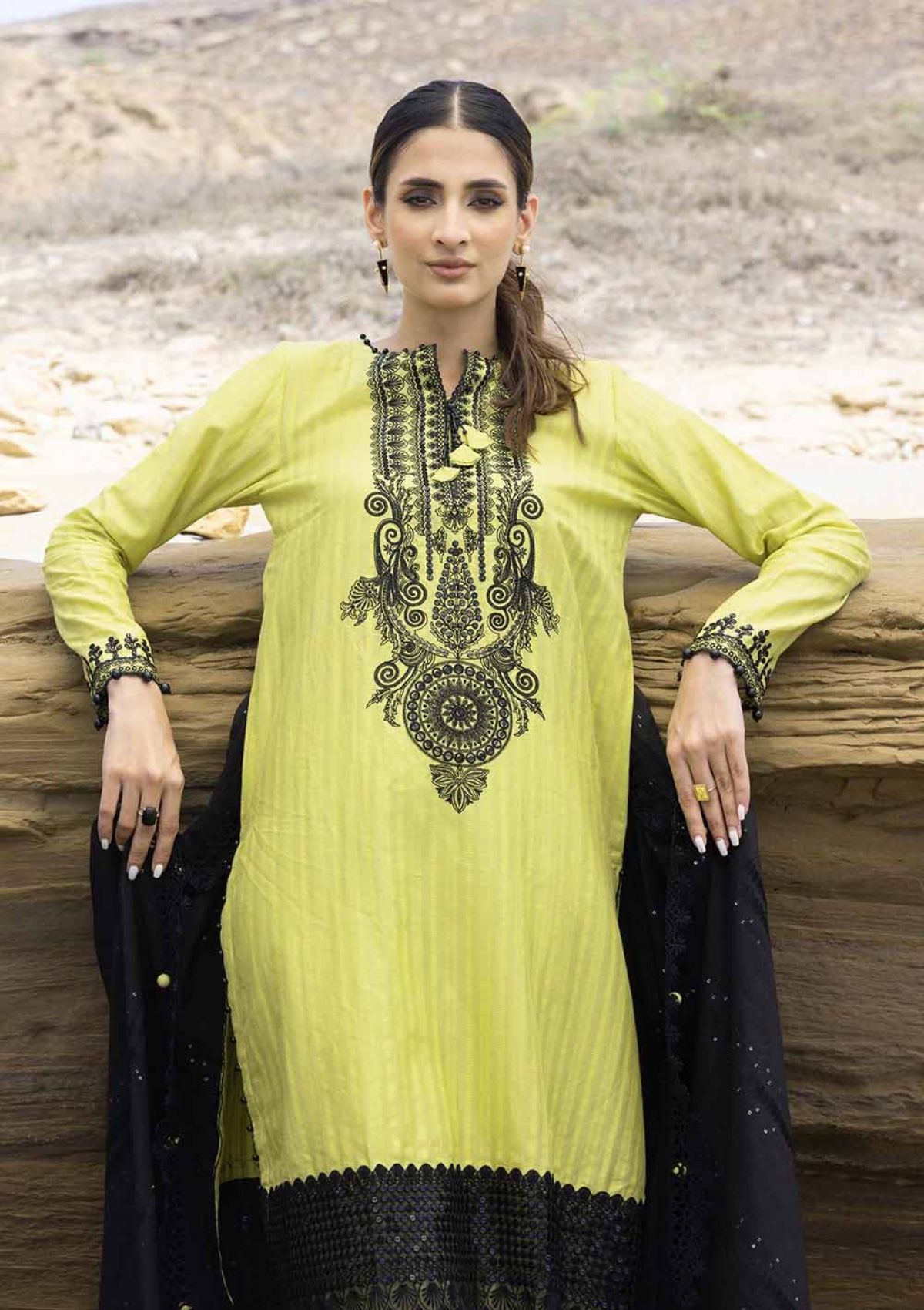 Lawn Collection - Gul Ahmed - Pre Fall - MJ-32050