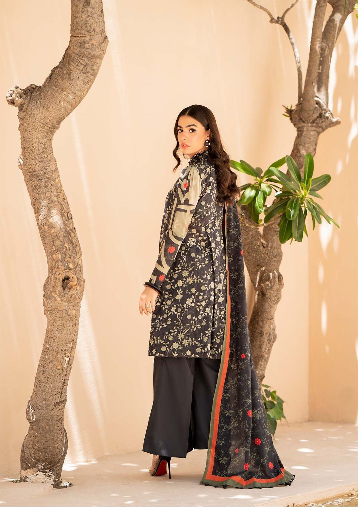 Lawn Collection - Paltar - Surmai - BLACK SAPPHIRE - D#1