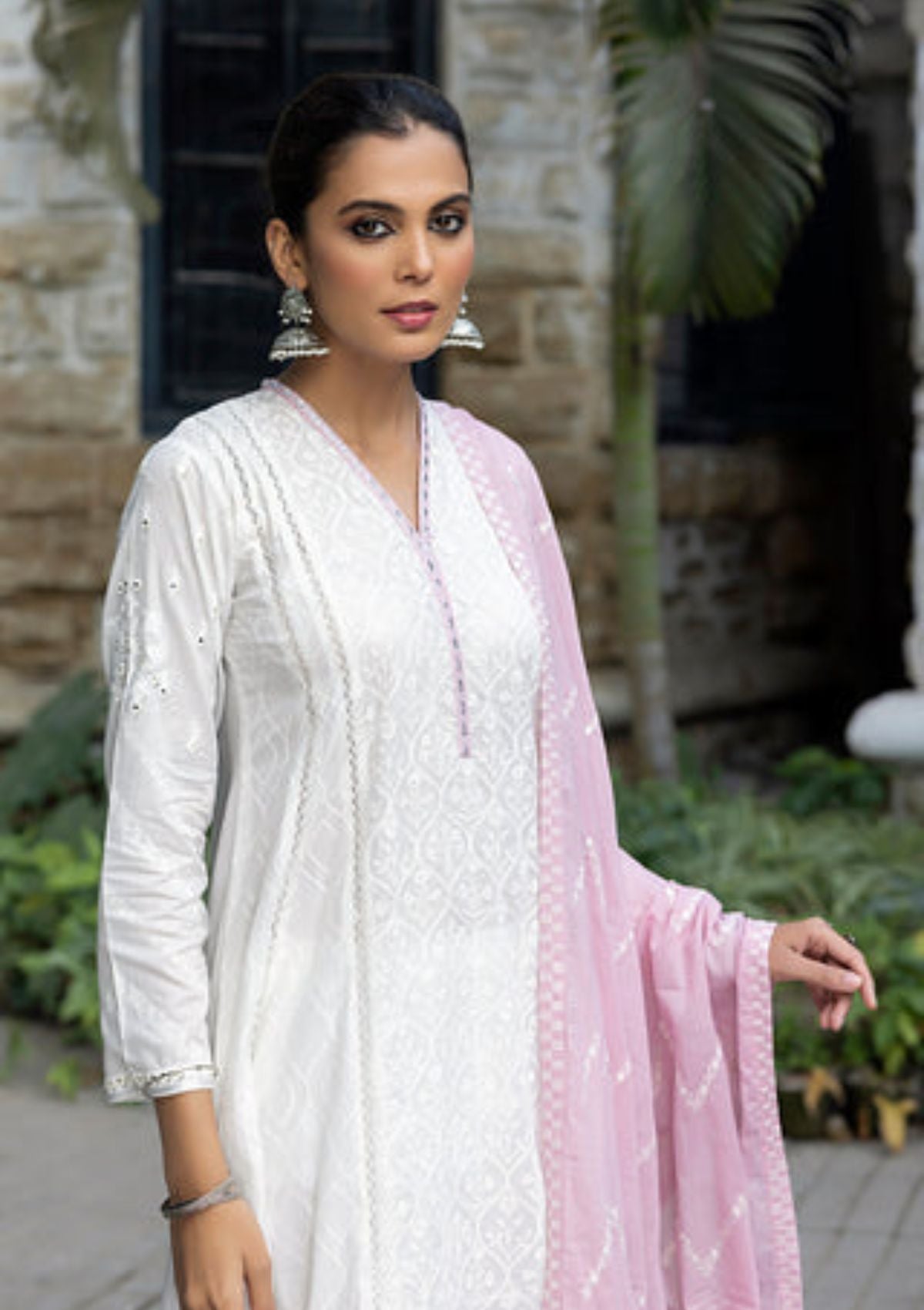 Lawn Collection - Lakhany - Emb - LED#0025