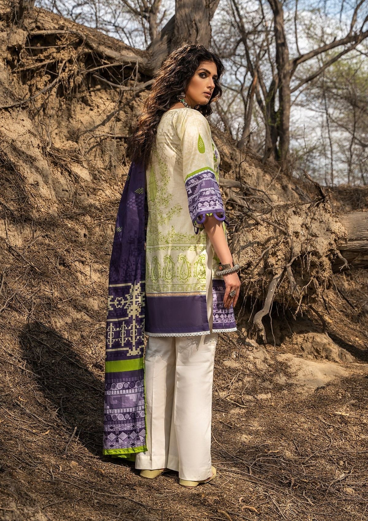 Lawn Collection - Paltar - Naqsh - HASRAT