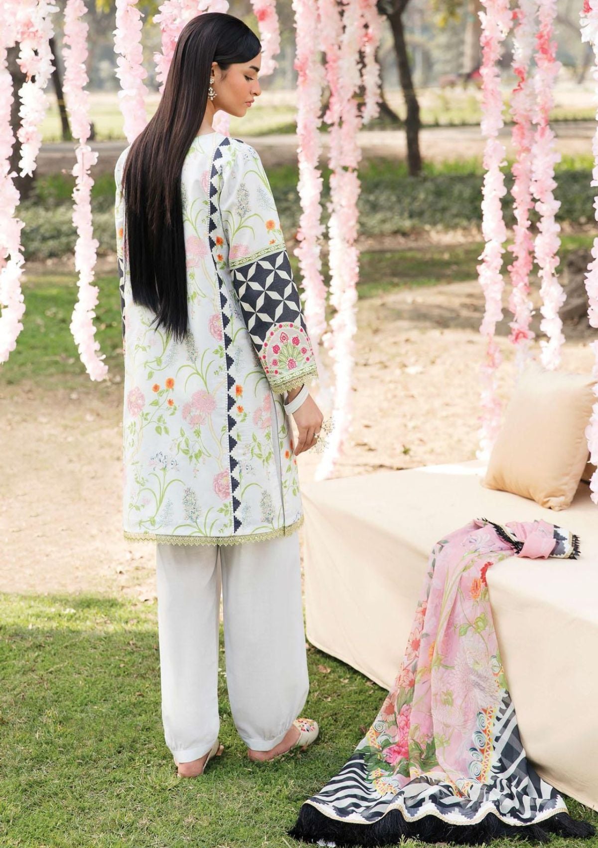 Lawn Collection - Ayzel - Bahaar - AZL#03 Nargis