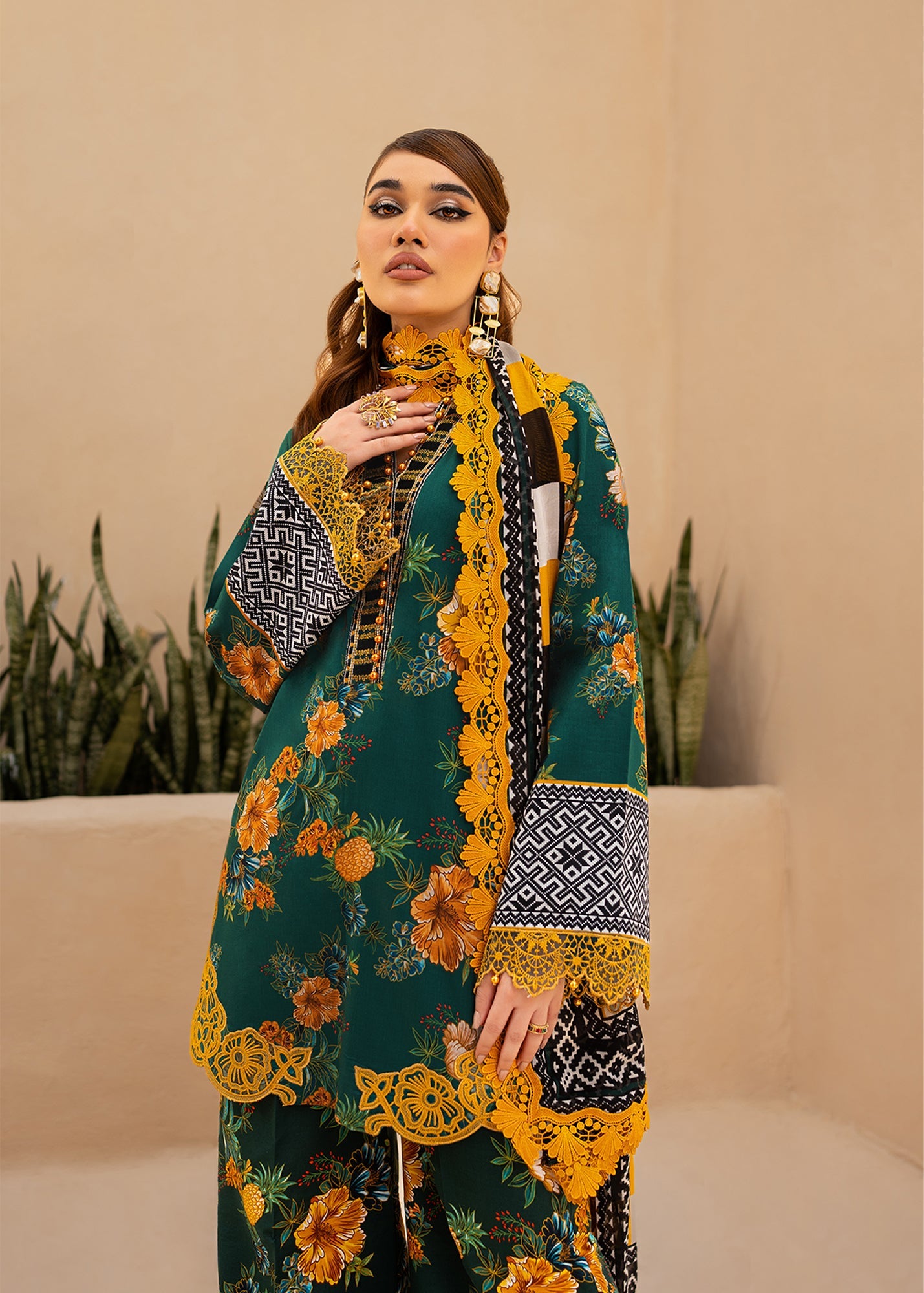 Lawn Collection - Maria Osama khan - Raya - V01 - Jade (MR-05)