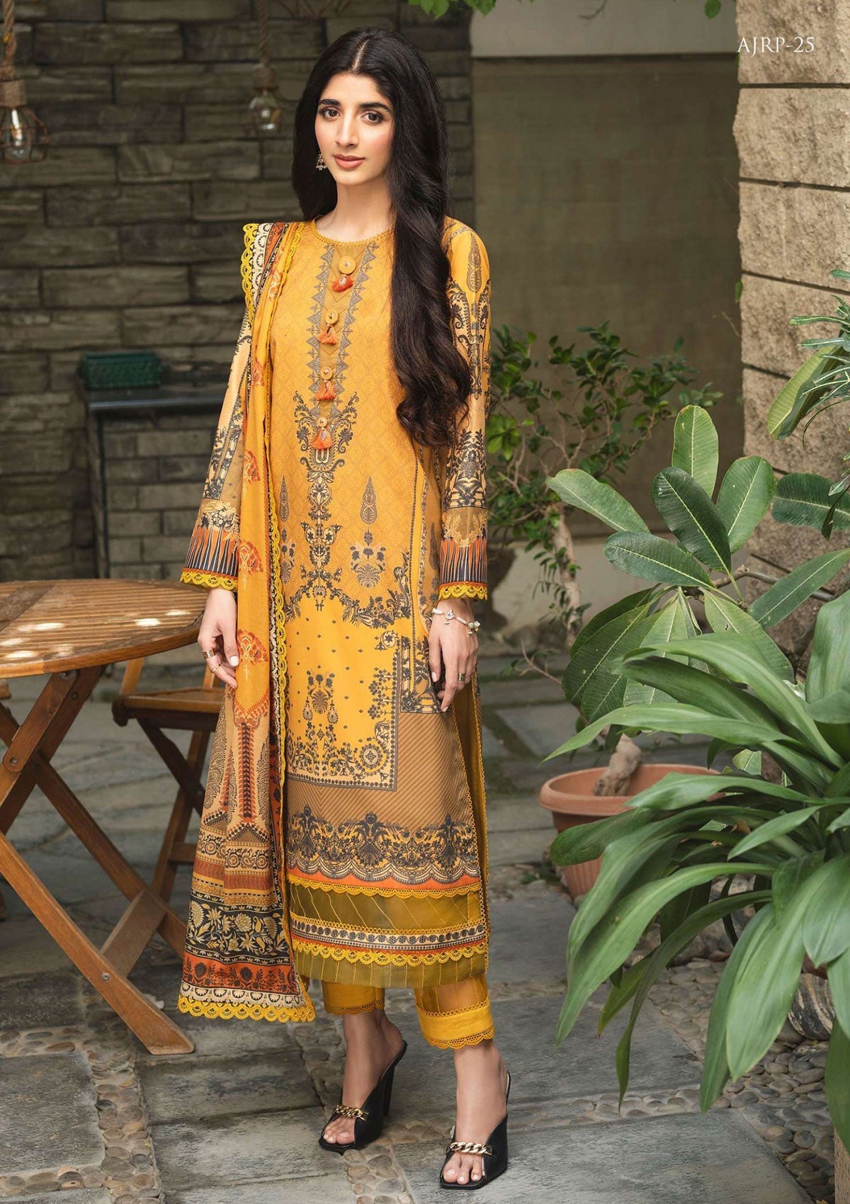 Lawn Collection - Asim Jofa - Rania - AJRP#25 available at Saleem Fabrics Traditions