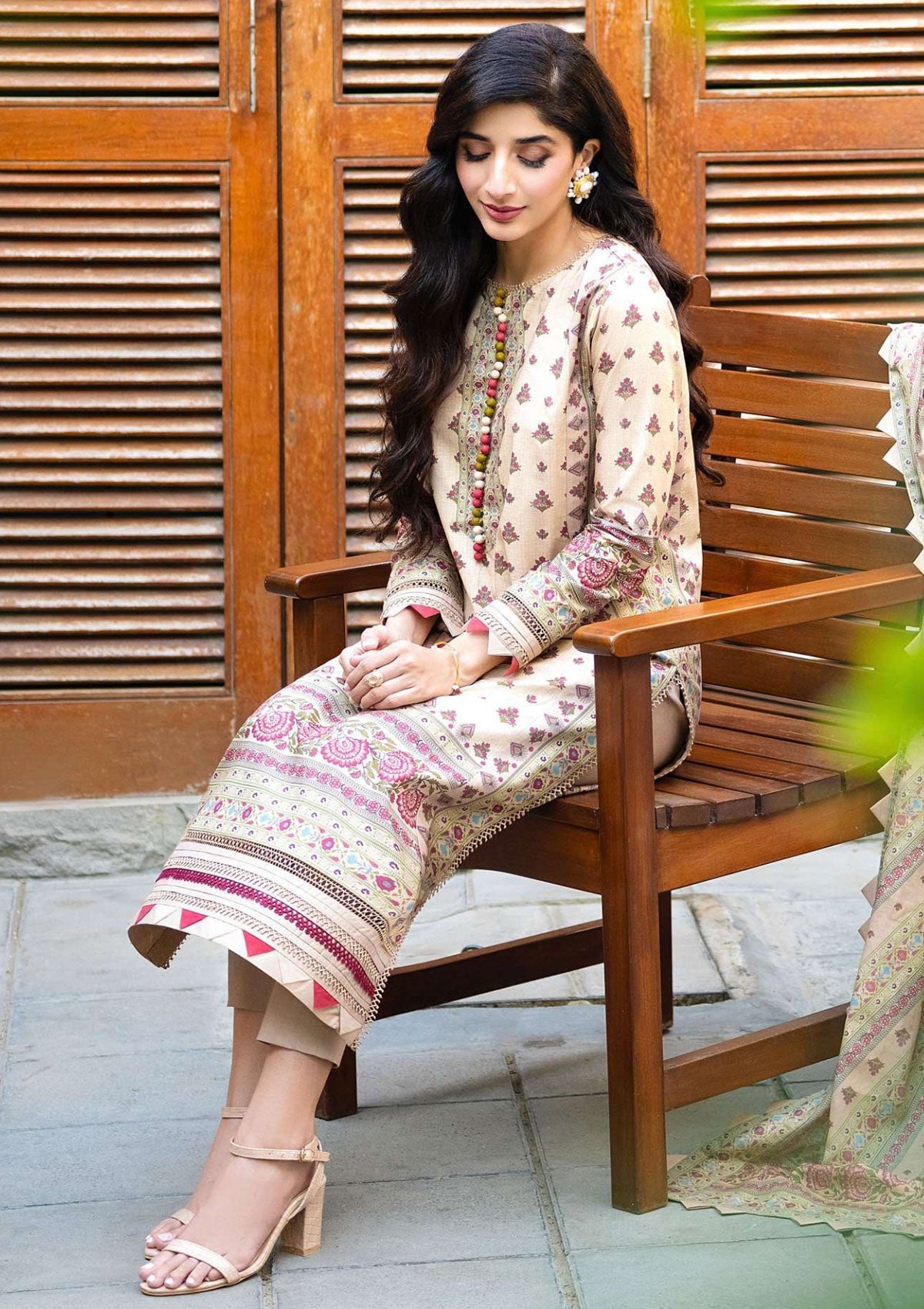 Lawn Collection - Asim Jofa - Rania - AJRP#31 available at Saleem Fabrics Traditions