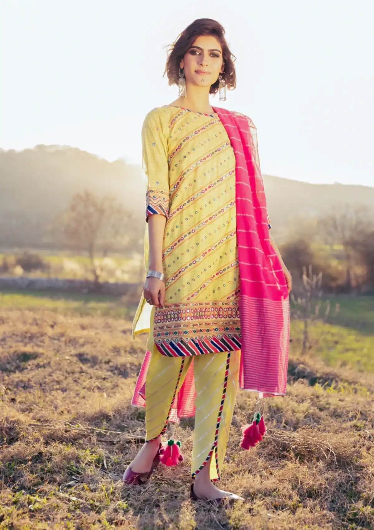 Lawn Collection - Lakhany - Spring - V02 -  FEC#9025 available at Saleem Fabrics Traditions