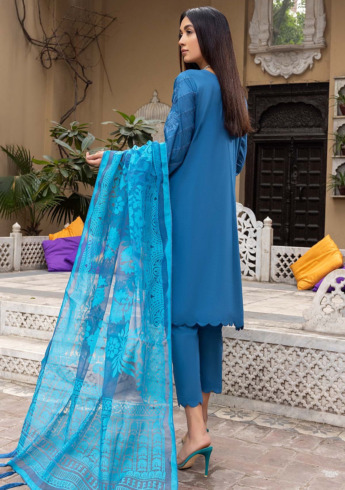 Lawn Collection - Qaus - Signature Series - V-01 - QAS#1 available at Saleem Fabrics Traditions