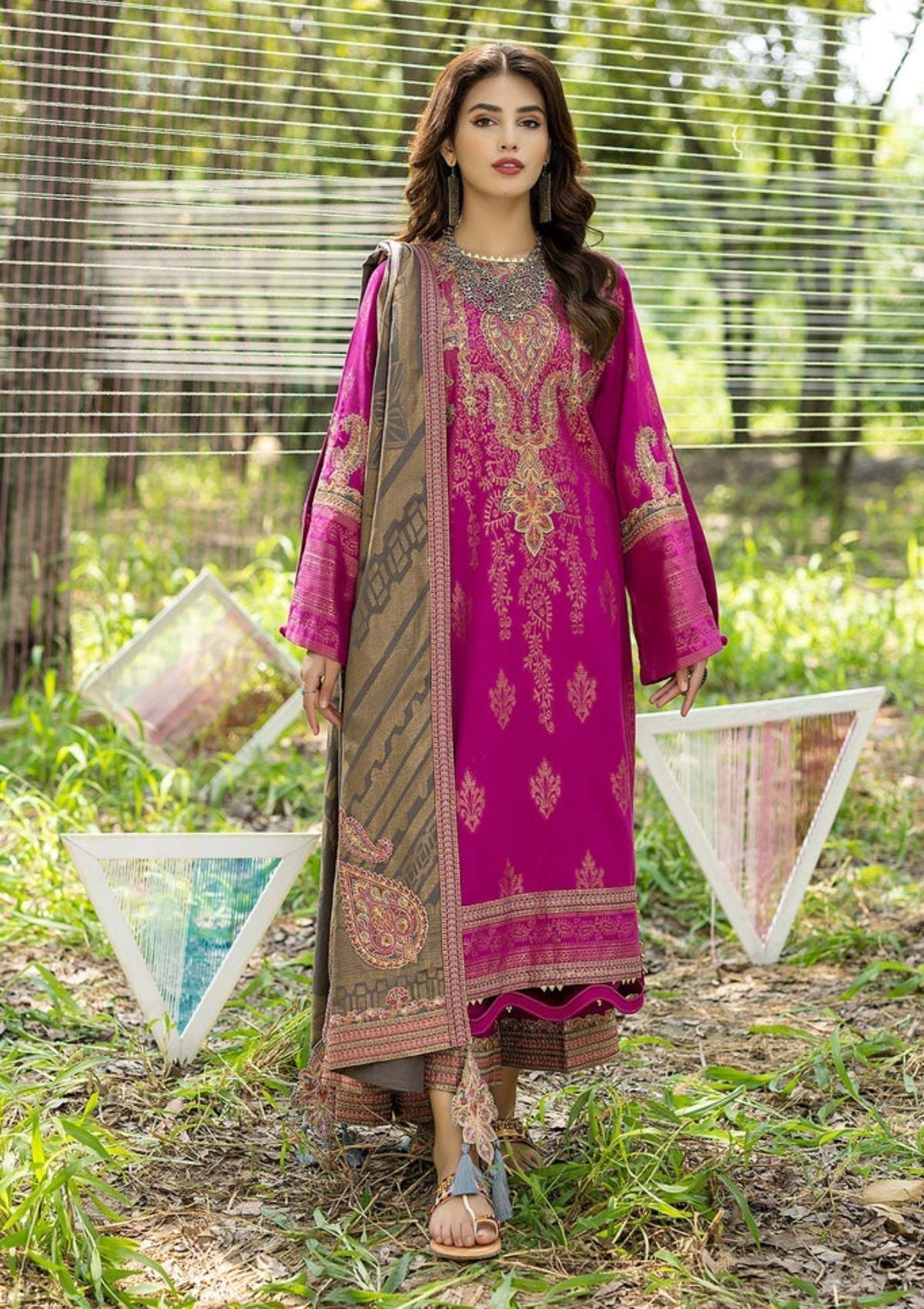 Winter Collection - Charizma - Dhage - Woven Shawl - CEW#04 available at Saleem Fabrics Traditions