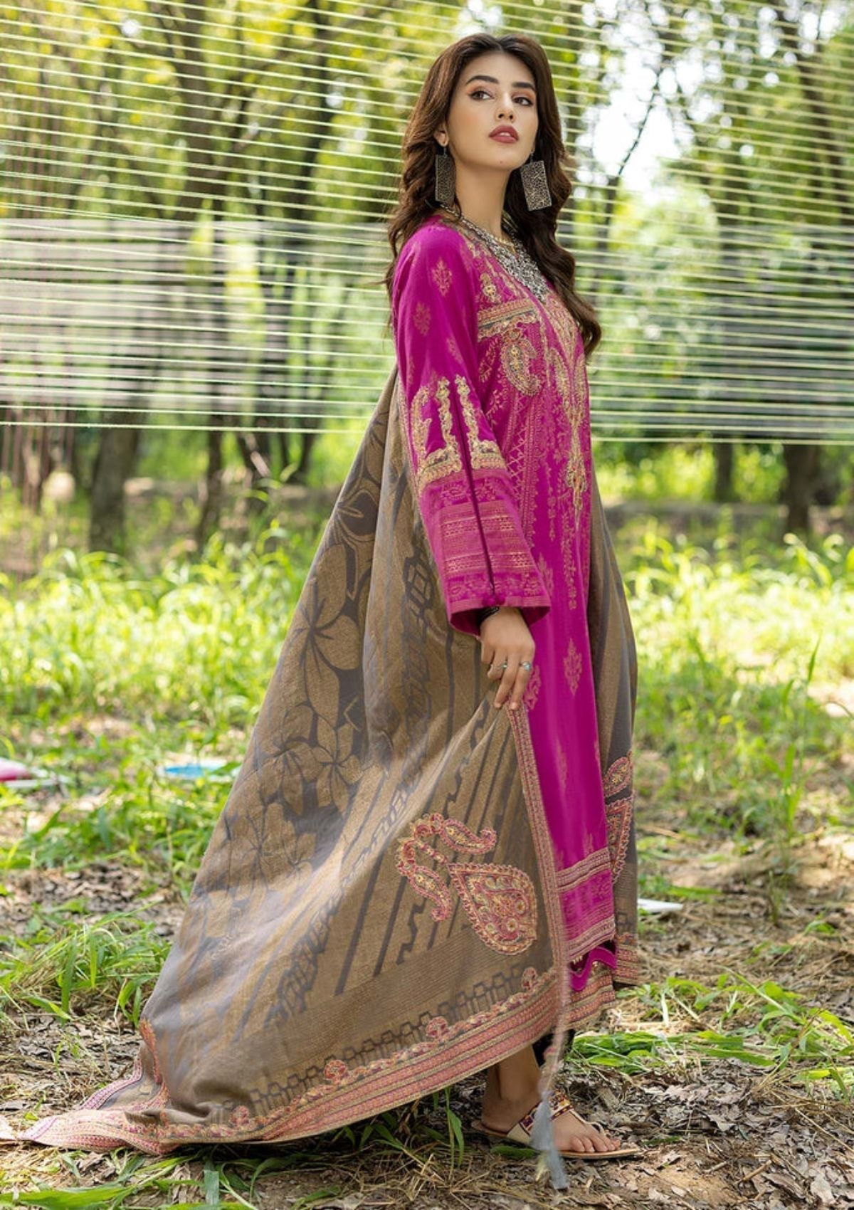 Winter Collection - Charizma - Dhage - Woven Shawl - CEW#04 available at Saleem Fabrics Traditions