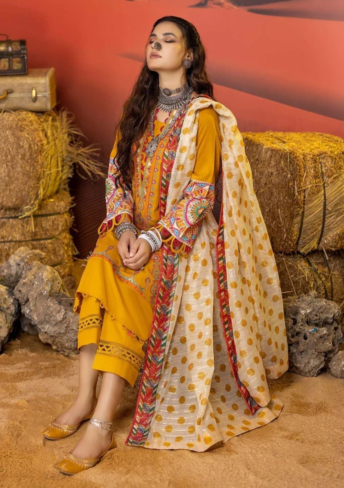 Winter Collection - Charizma - Miraas - Khaddar - V01 - CM#3 available at Saleem Fabrics Traditions