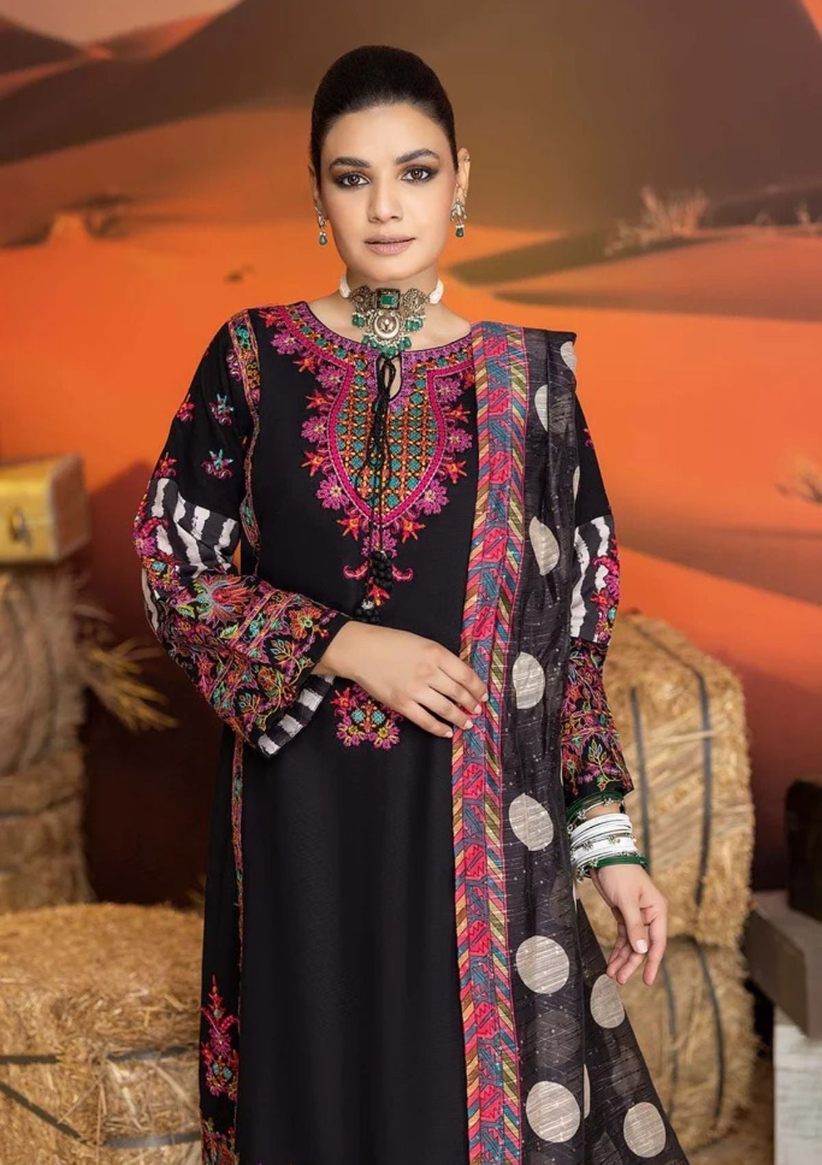 Winter Collection - Charizma - Miraas - Khaddar - V01 - CM#8 available at Saleem Fabrics Traditions