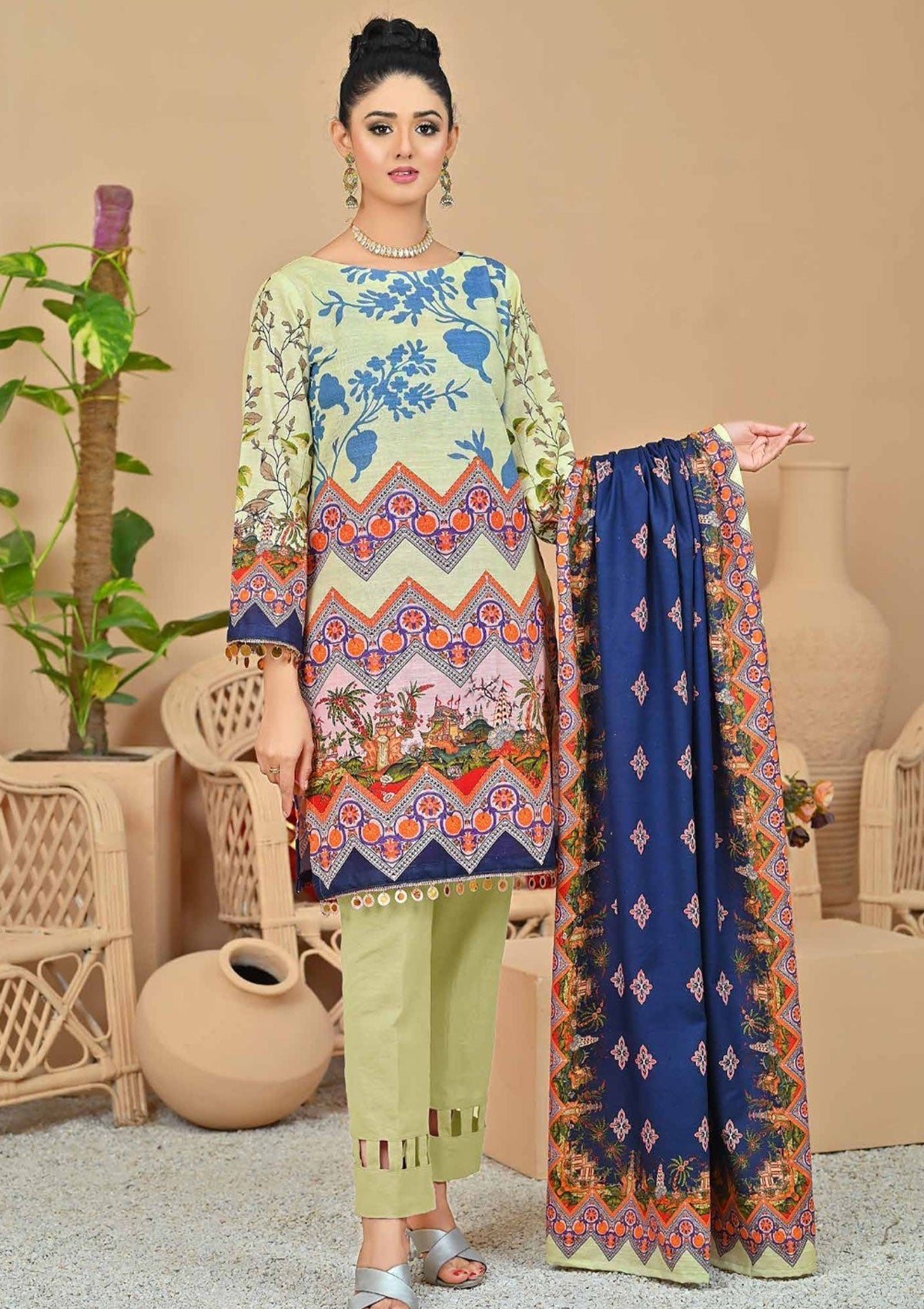 Winter Collection - Fiza Noor - Zarminay - Khaddar - FN#05 available at Saleem Fabrics Traditions