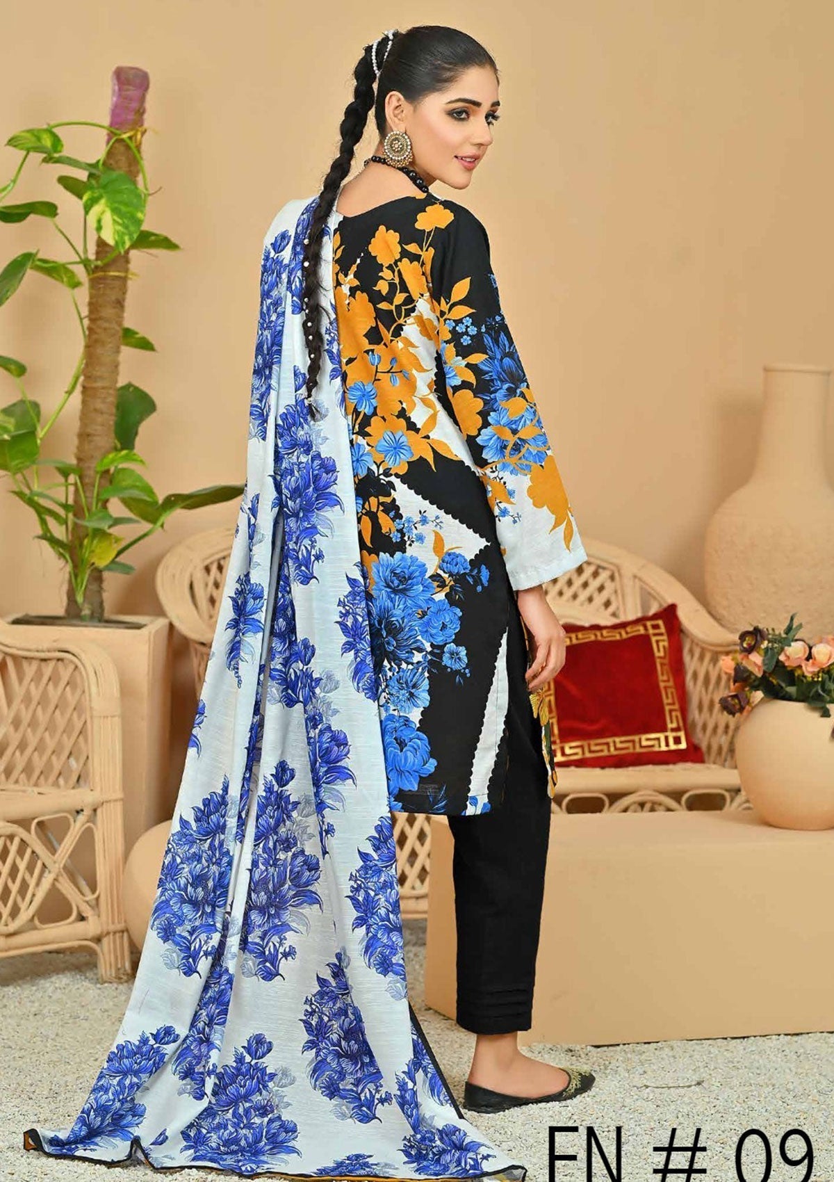 Winter Collection - Fiza Noor - Zarminay - Khaddar - FN#16 A available at Saleem Fabrics Traditions