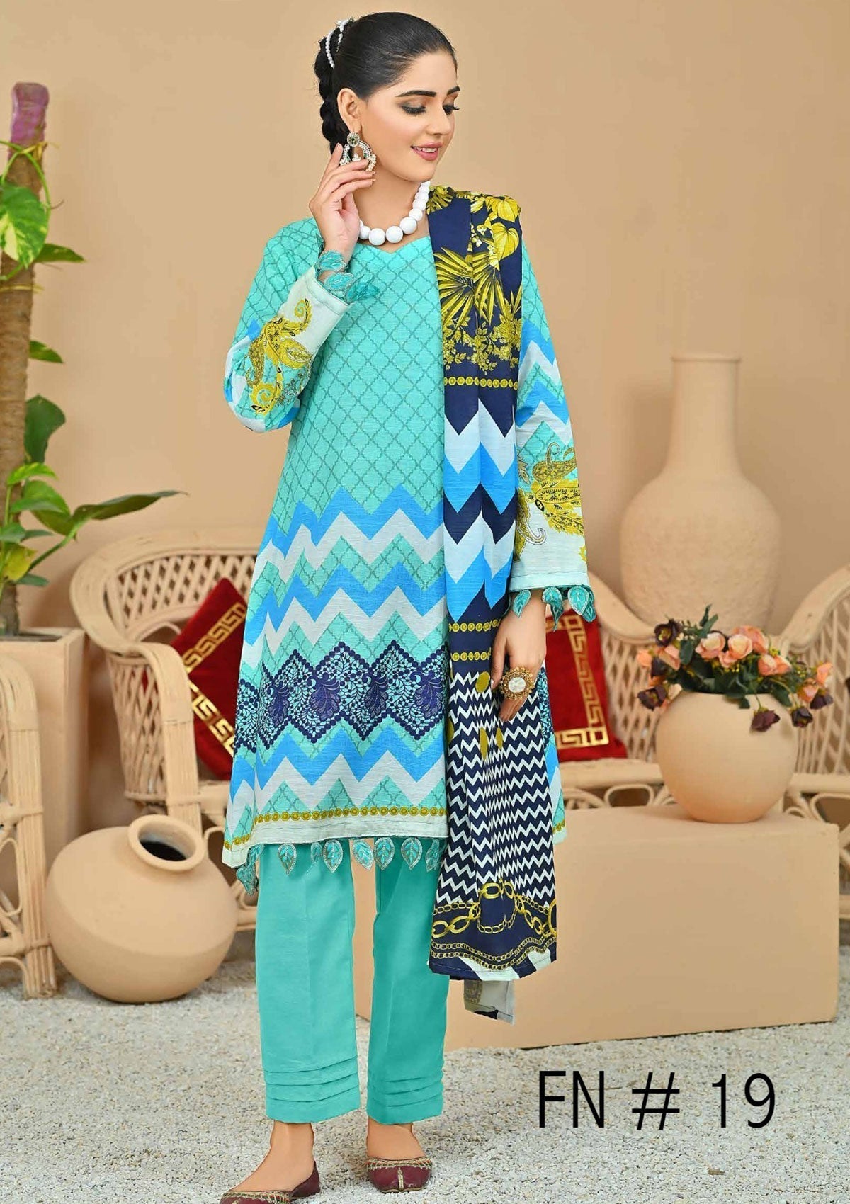 Winter Collection - Fiza Noor - Zarminay - Khaddar - FN#16 B available at Saleem Fabrics Traditions