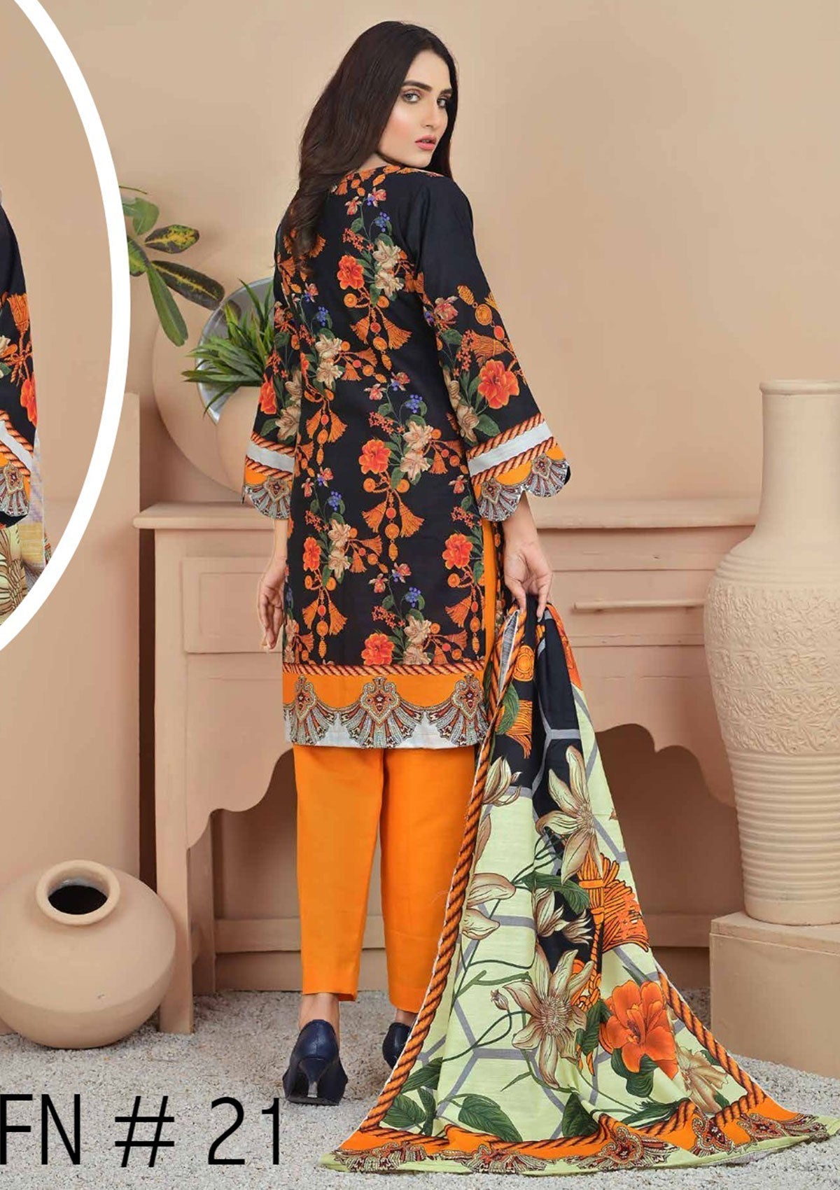 Winter Collection - Fiza Noor - Zarminay - Khaddar - FN#22 available at Saleem Fabrics Traditions