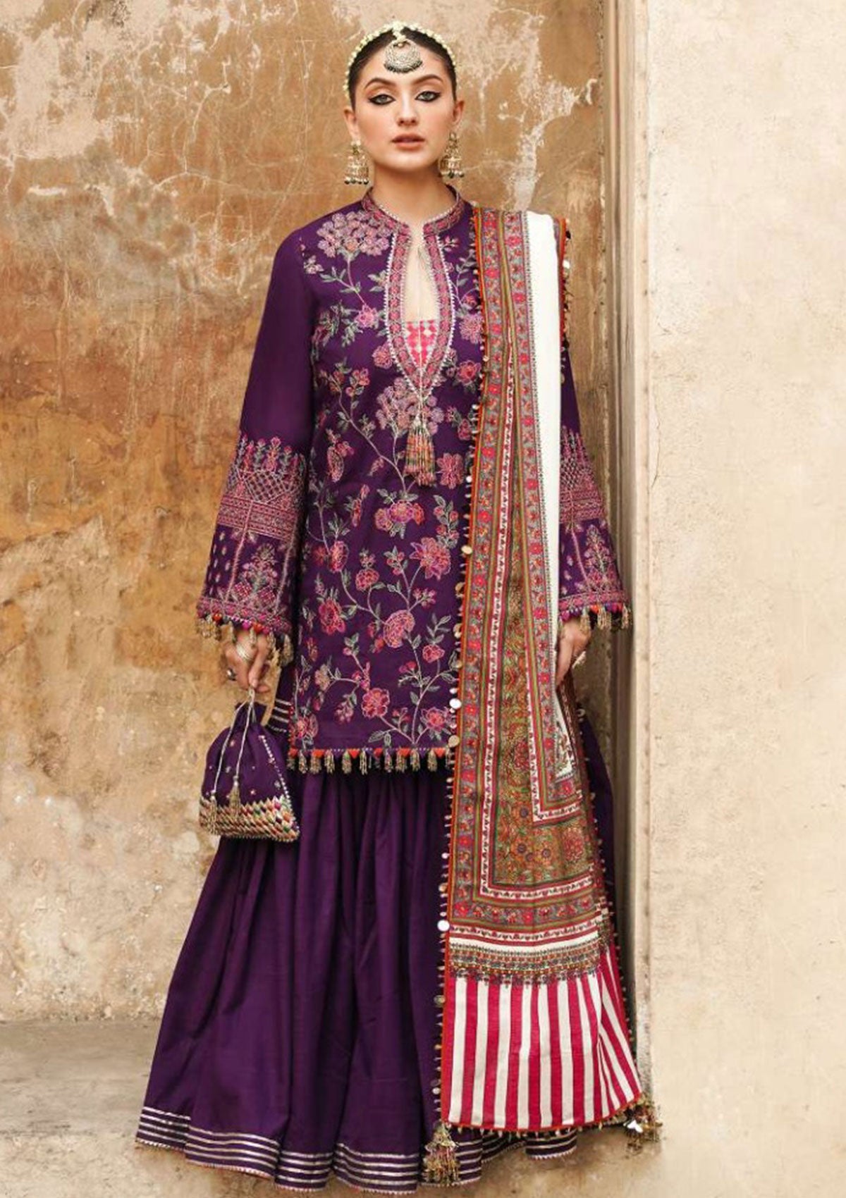 Winter Collection - Hussain Rehar - Phoolan  Devi - Bahare available at Saleem Fabrics Traditions