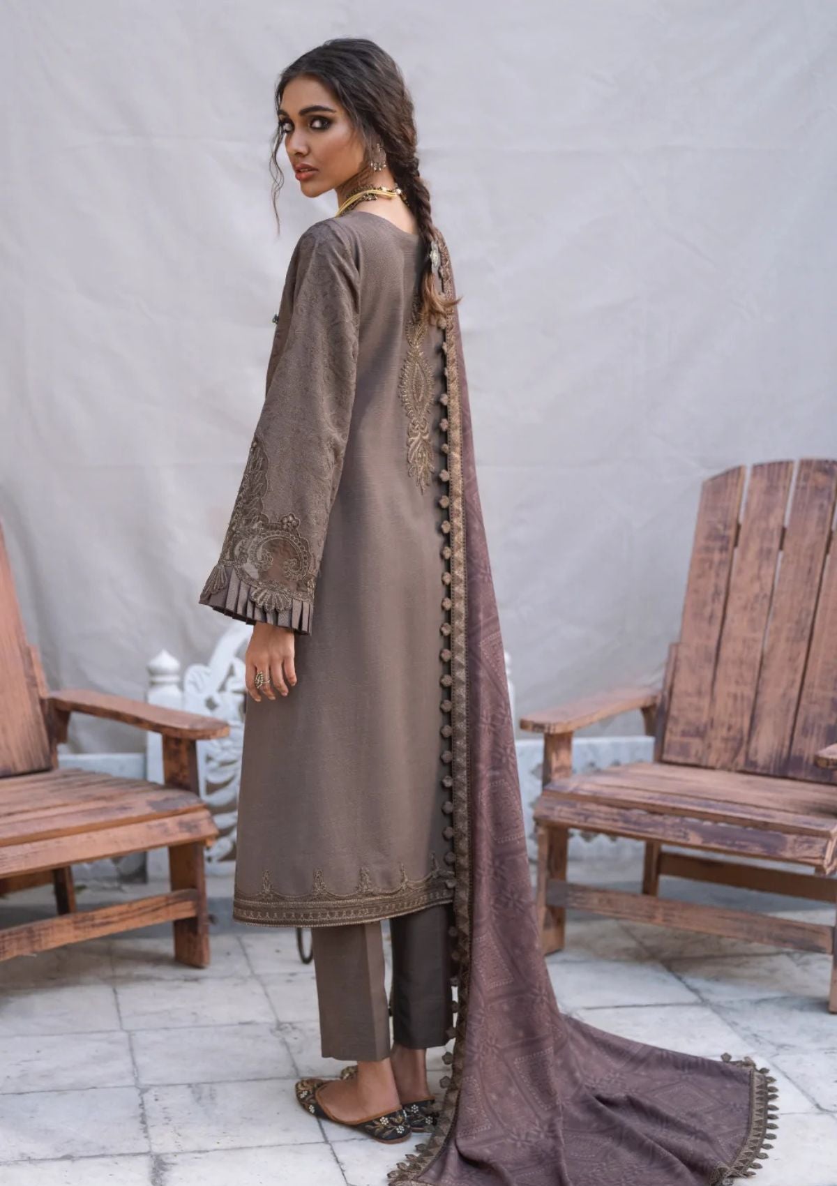 Winter Collection - Iznik - Riwayat - IZTIRAAR - RC#10 available at Saleem Fabrics Traditions