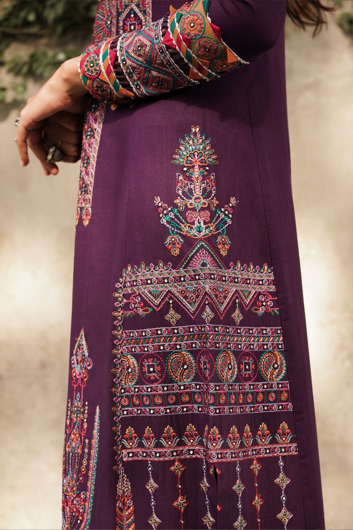 Winter Collection - Jazmin - Shahtoosh Luxury - D#01 (CHAASHNI) available at Saleem Fabrics Traditions