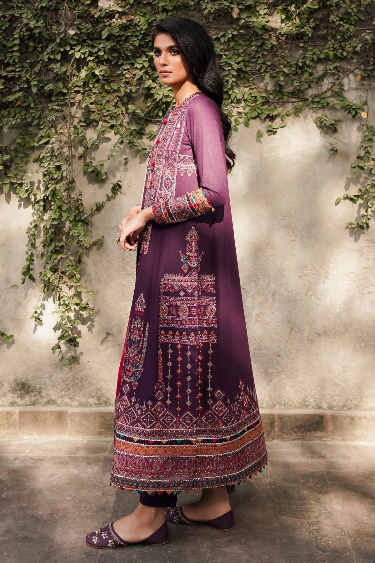 Winter Collection - Jazmin - Shahtoosh Luxury - D#01 (CHAASHNI) available at Saleem Fabrics Traditions