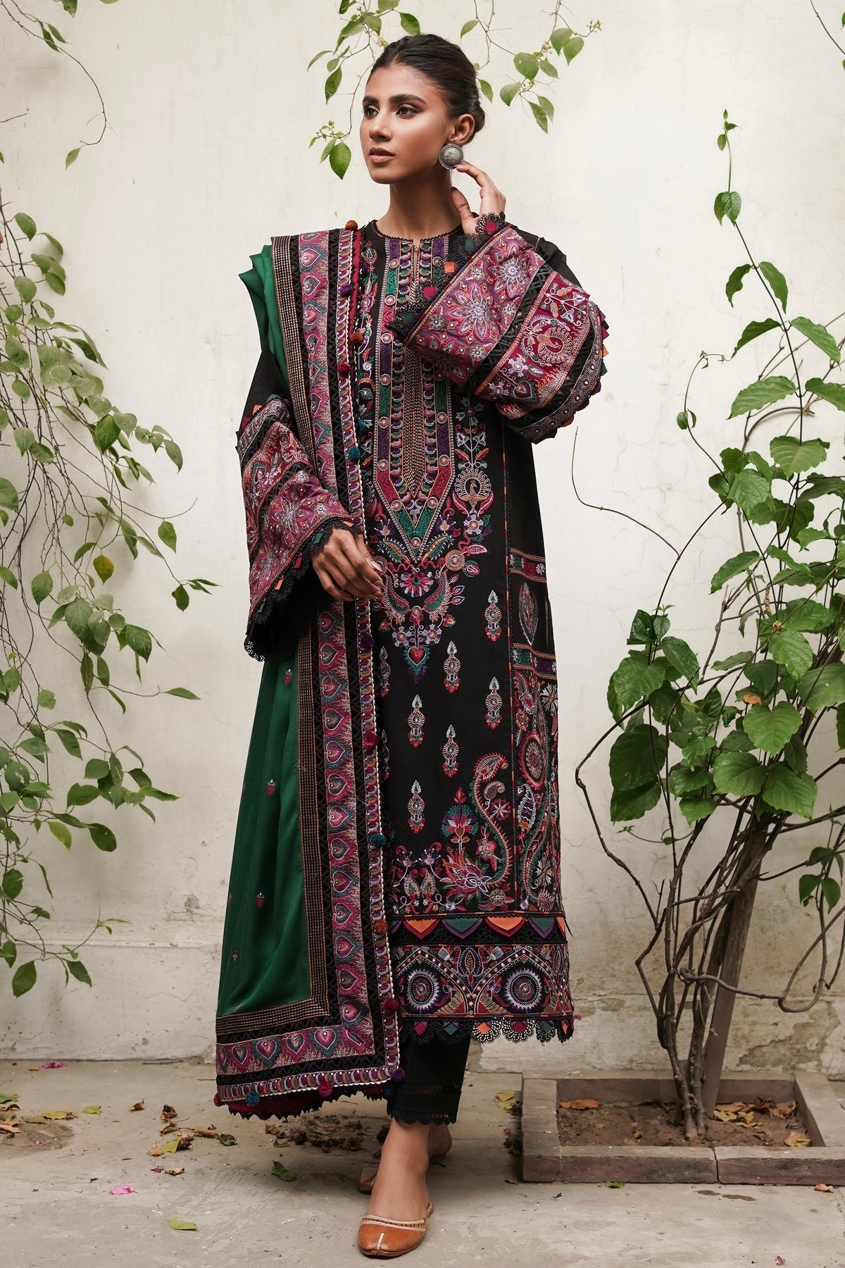 Winter Collection - Jazmin - Shahtoosh Luxury - D#02 (AAFAQ) available at Saleem Fabrics Traditions