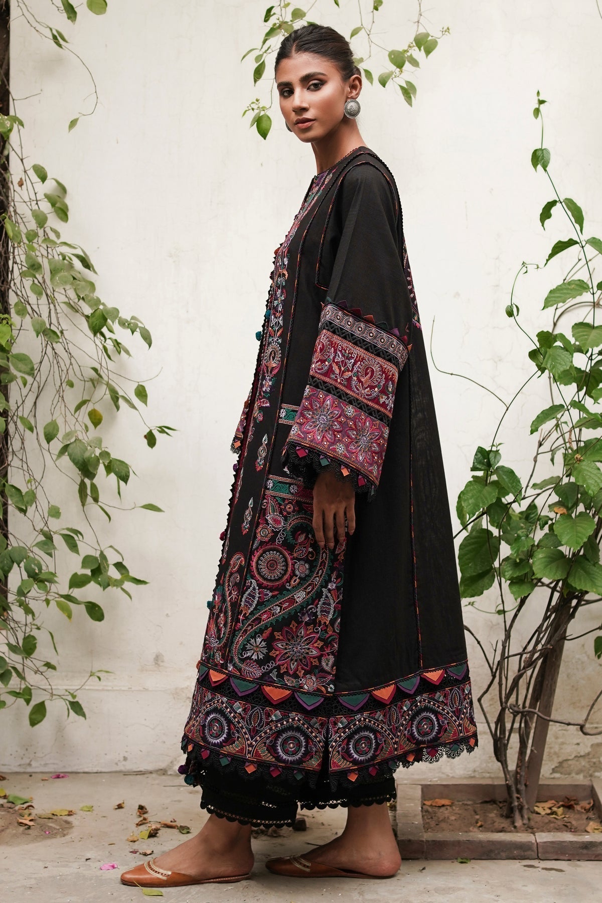 Winter Collection - Jazmin - Shahtoosh Luxury - D#02 (AAFAQ) available at Saleem Fabrics Traditions