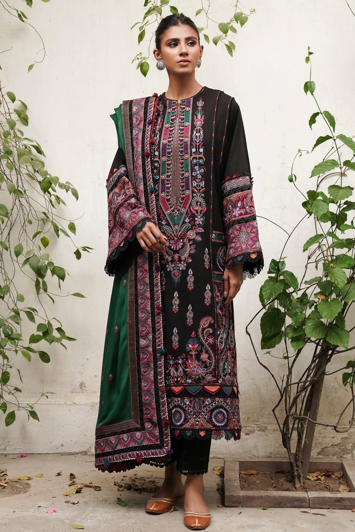 Winter Collection - Jazmin - Shahtoosh Luxury - D#02 (AAFAQ) available at Saleem Fabrics Traditions