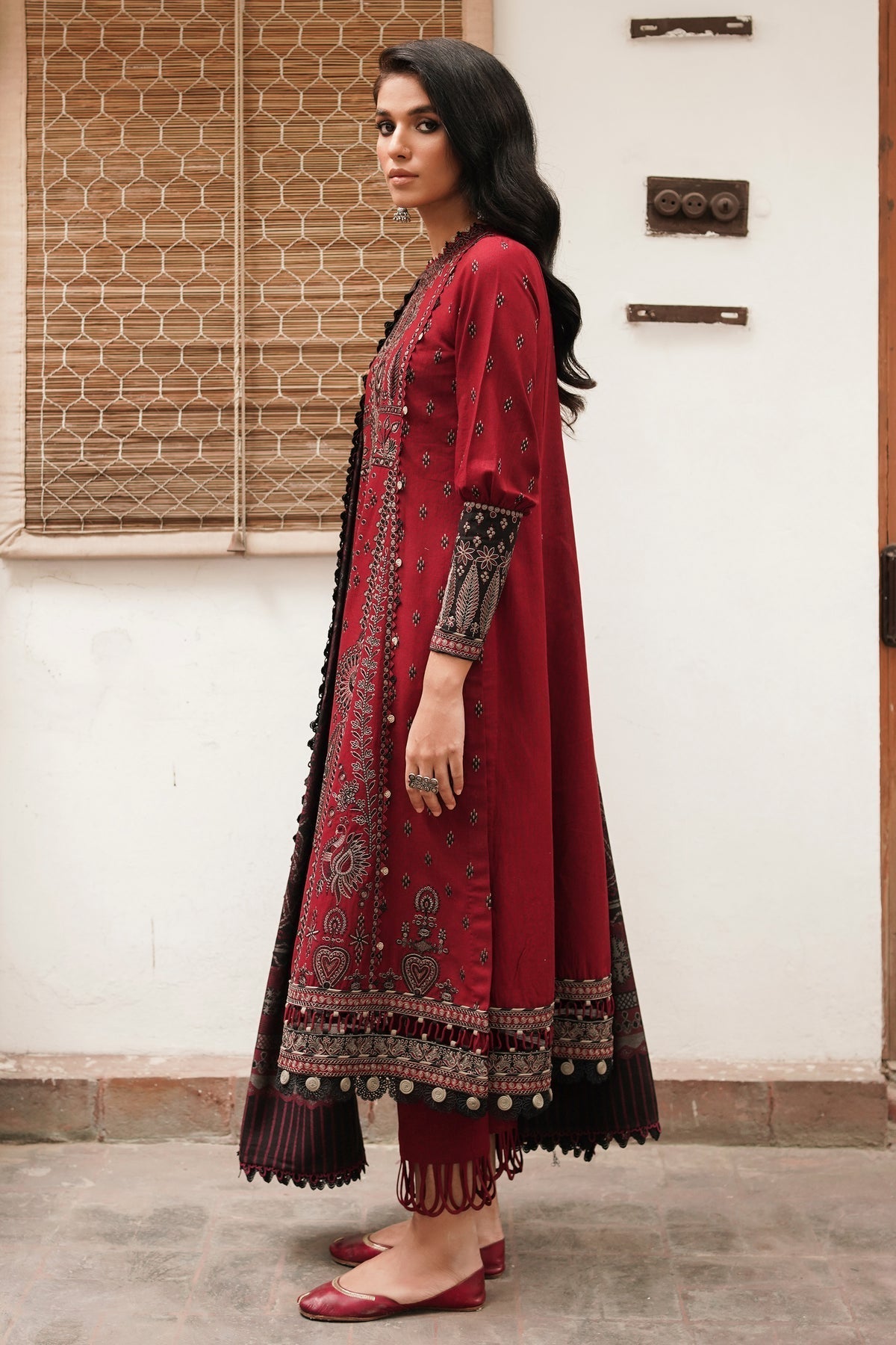 Winter Collection - Jazmin - Shahtoosh Luxury - D#07 (SABUHI) available at Saleem Fabrics Traditions