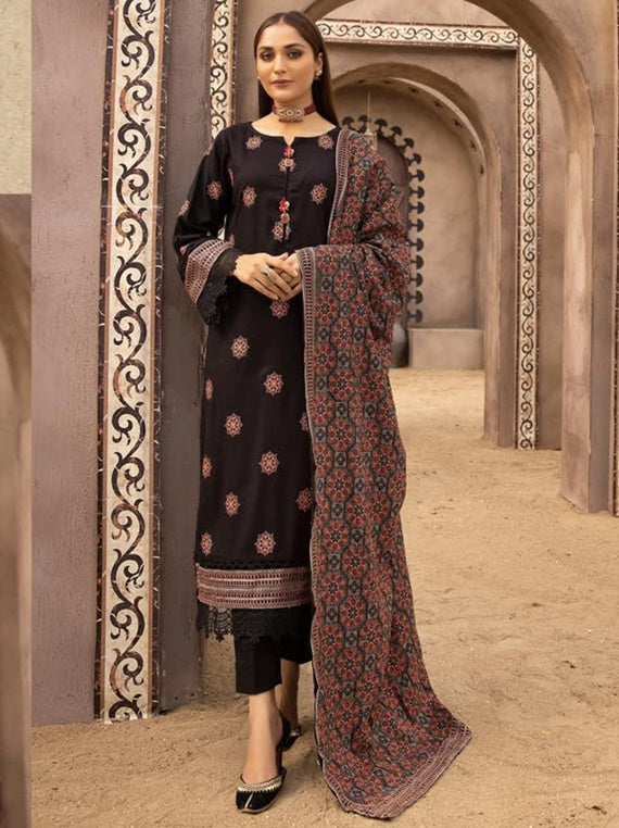 Winter Collection - Mahee's - Exclusive - V02 - ML#04 available at Saleem Fabrics Traditions
