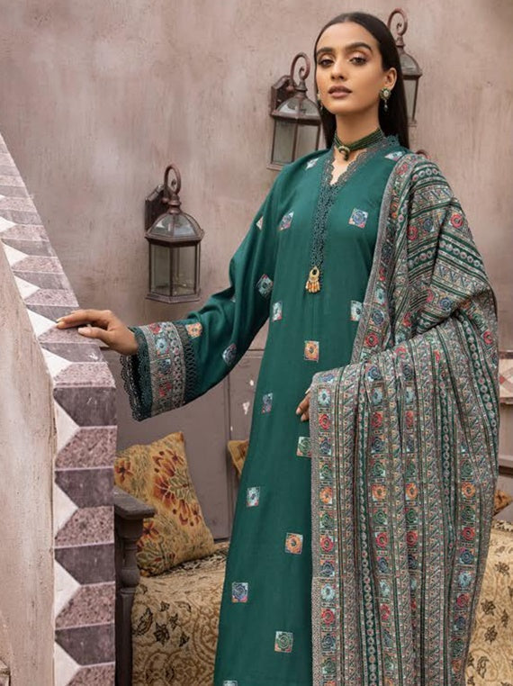 Winter Collection - Mahee's - Exclusive - V02 - ML#05 available at Saleem Fabrics Traditions
