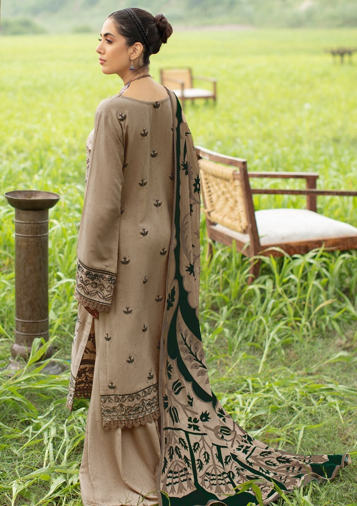 Winter Collection - Ramsha - Reet - Karandi - V06 - R#606 available at Saleem Fabrics Traditions