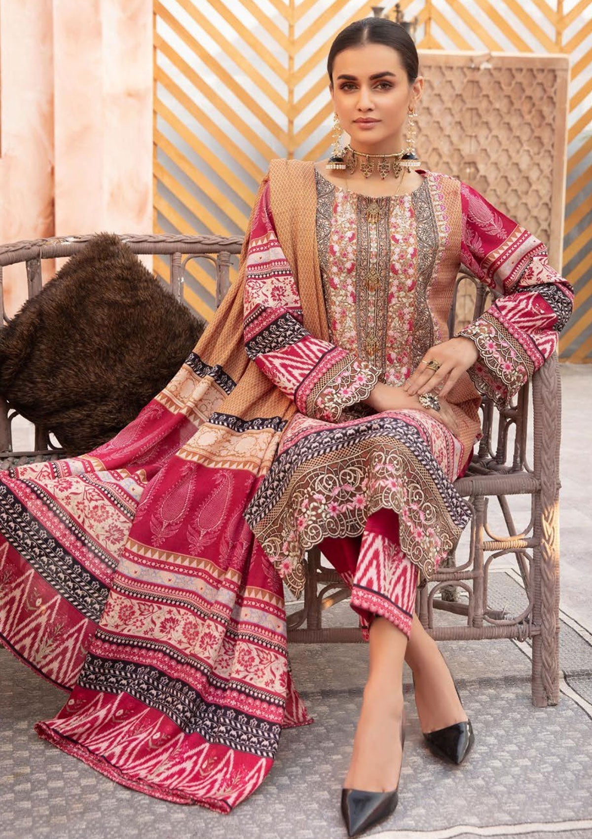 Winter Collection - Shaista - Nazakat - Khaddar - D#895 available at Saleem Fabrics Traditions