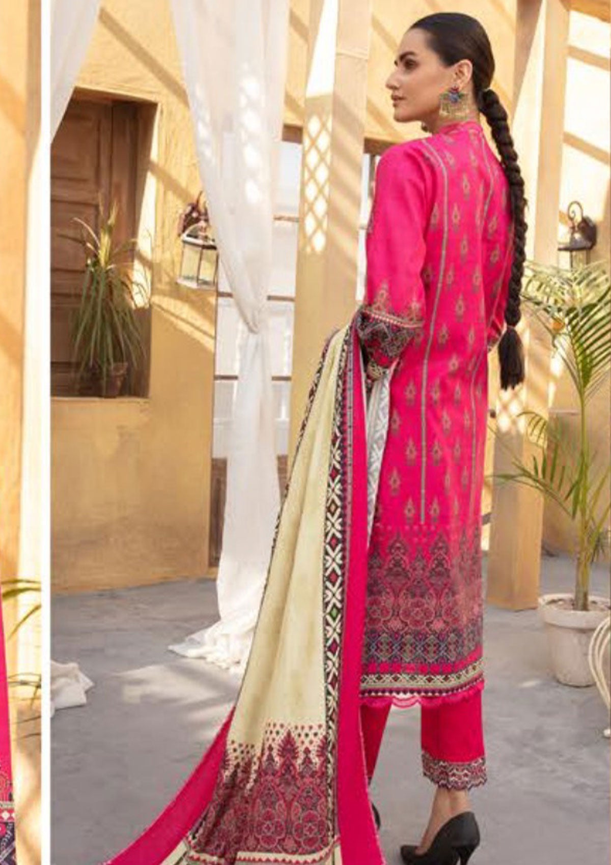 Winter Collection - Shaista - Nazakat - Khaddar - D#900 available at Saleem Fabrics Traditions