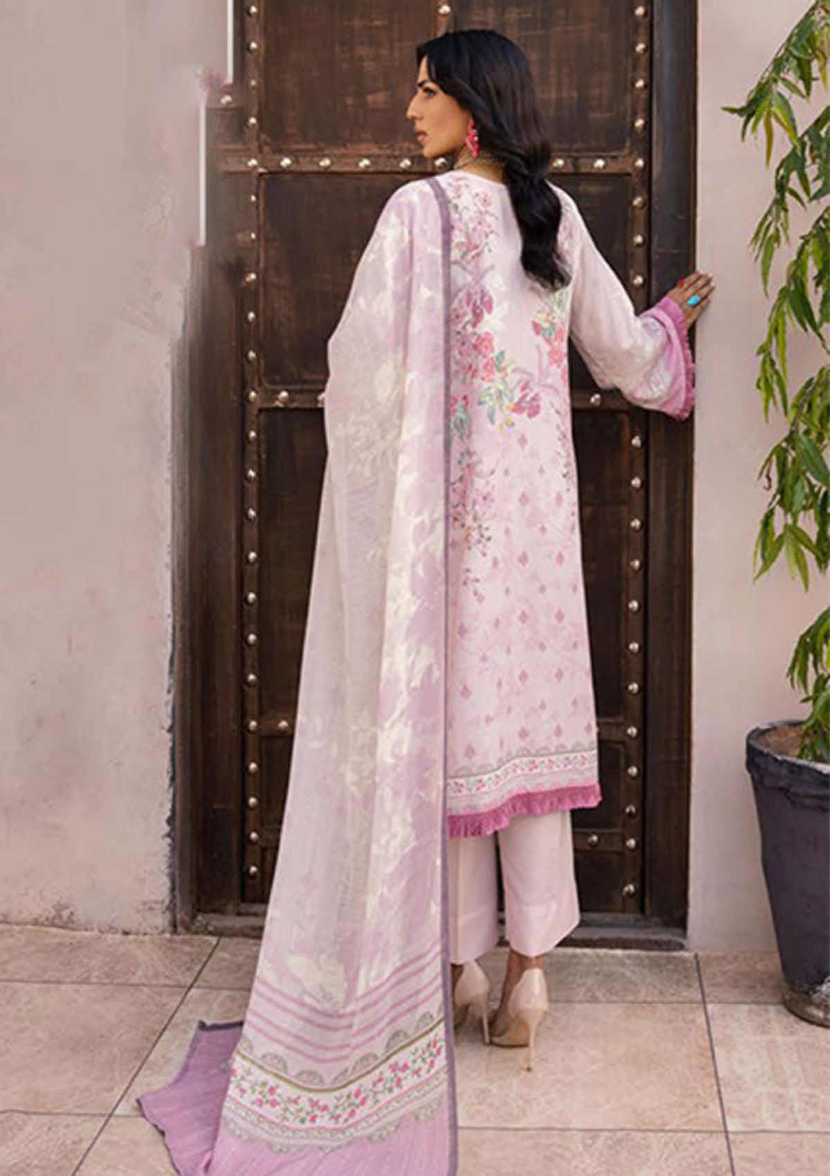 Winter Collection - Shaista - Saman - Karandi - D#440 available at Saleem Fabrics Traditions